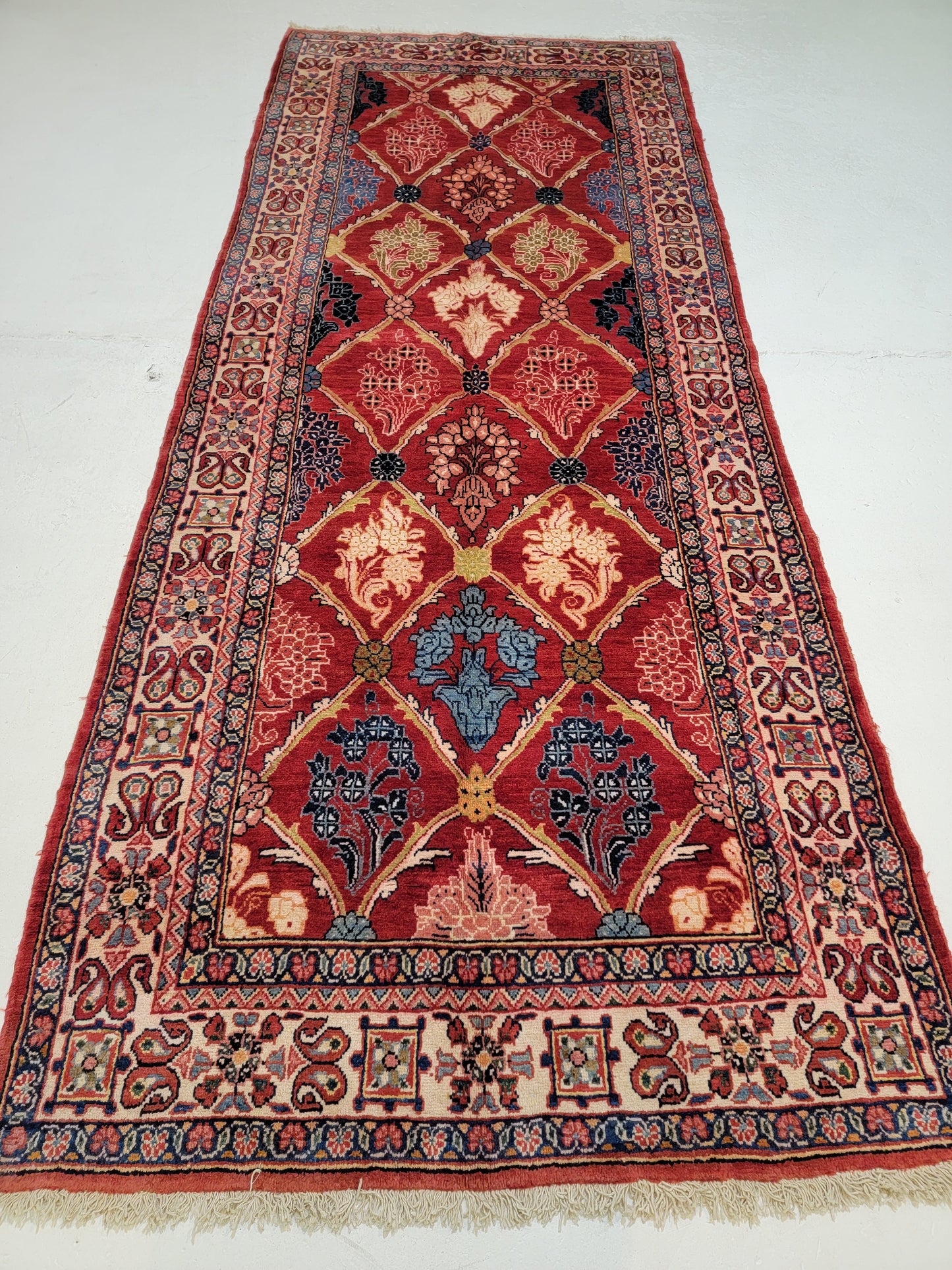 Hand-Knotted Wool Gallery Size Mahal 4'3" x 10'9"