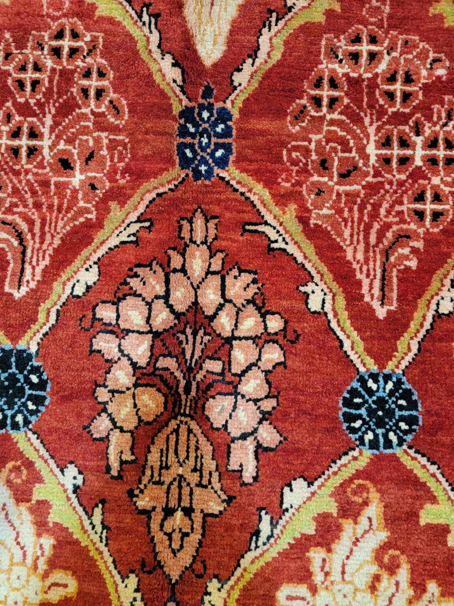 Hand-Knotted Wool Gallery Size Mahal 4'3" x 10'9"