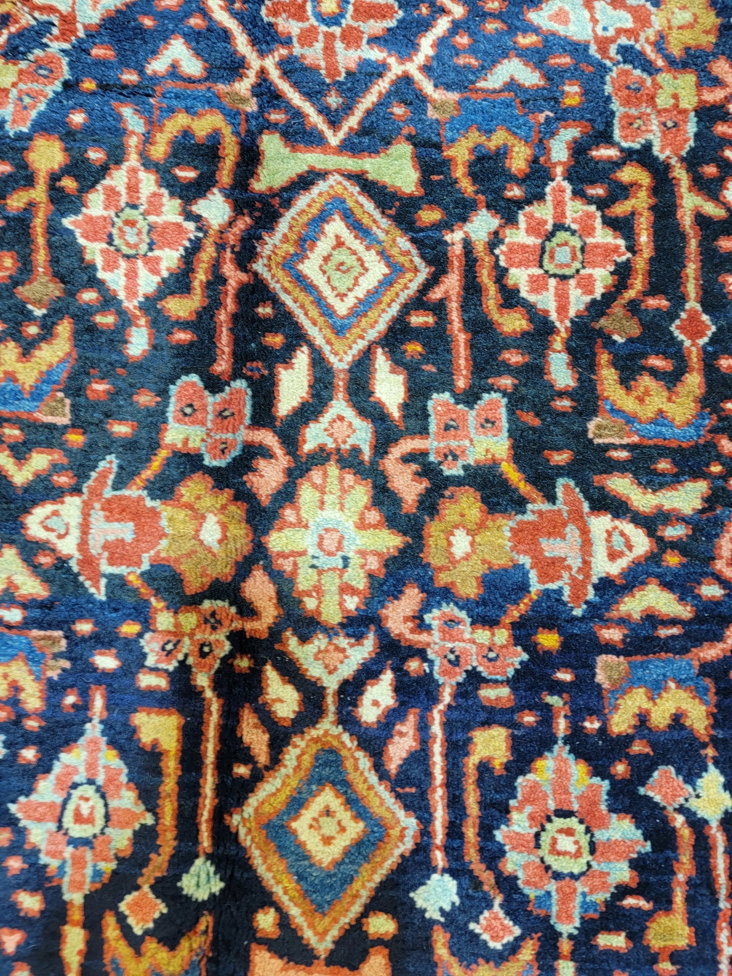 Hand-Knotted Wool Gallery Size Arak 3'9" x 9'9"