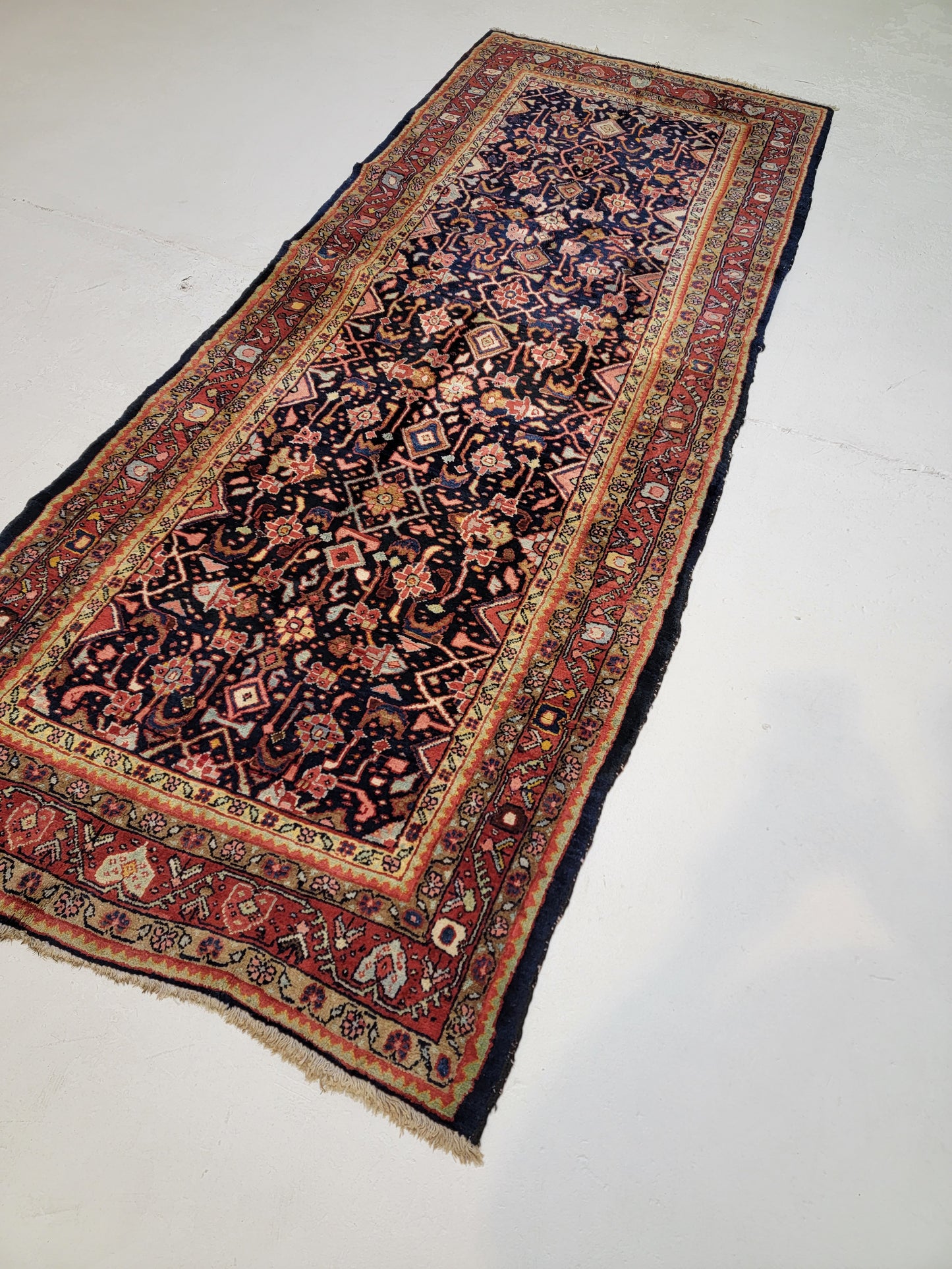 Hand-Knotted Wool Gallery Size Arak 3'9" x 9'9"