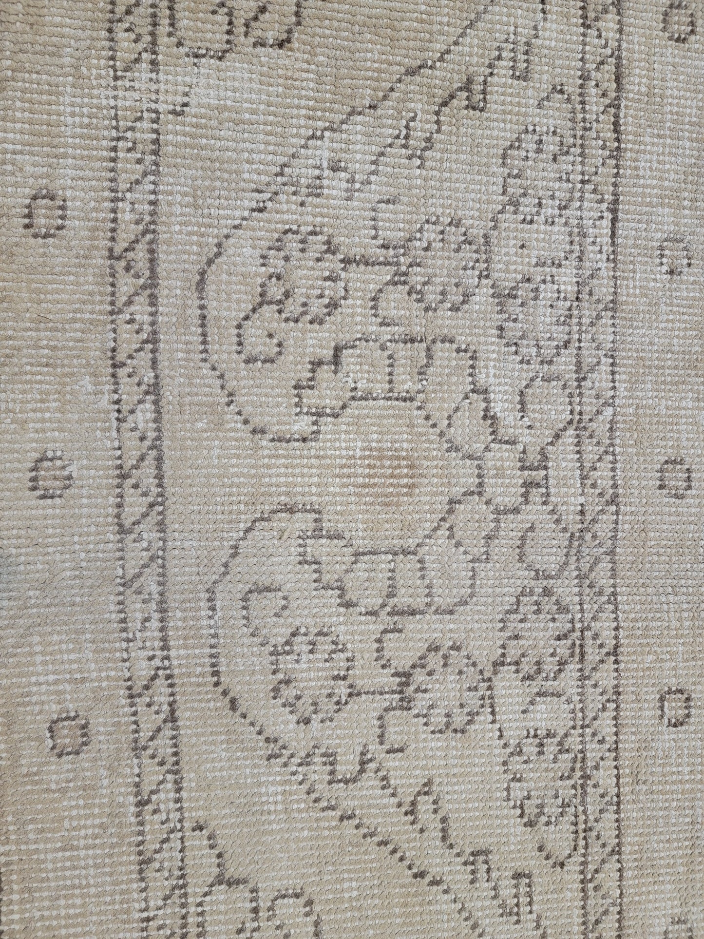 Hand-Knotted Wool Rug Tabriz Distressed 9'5" x 12'5"