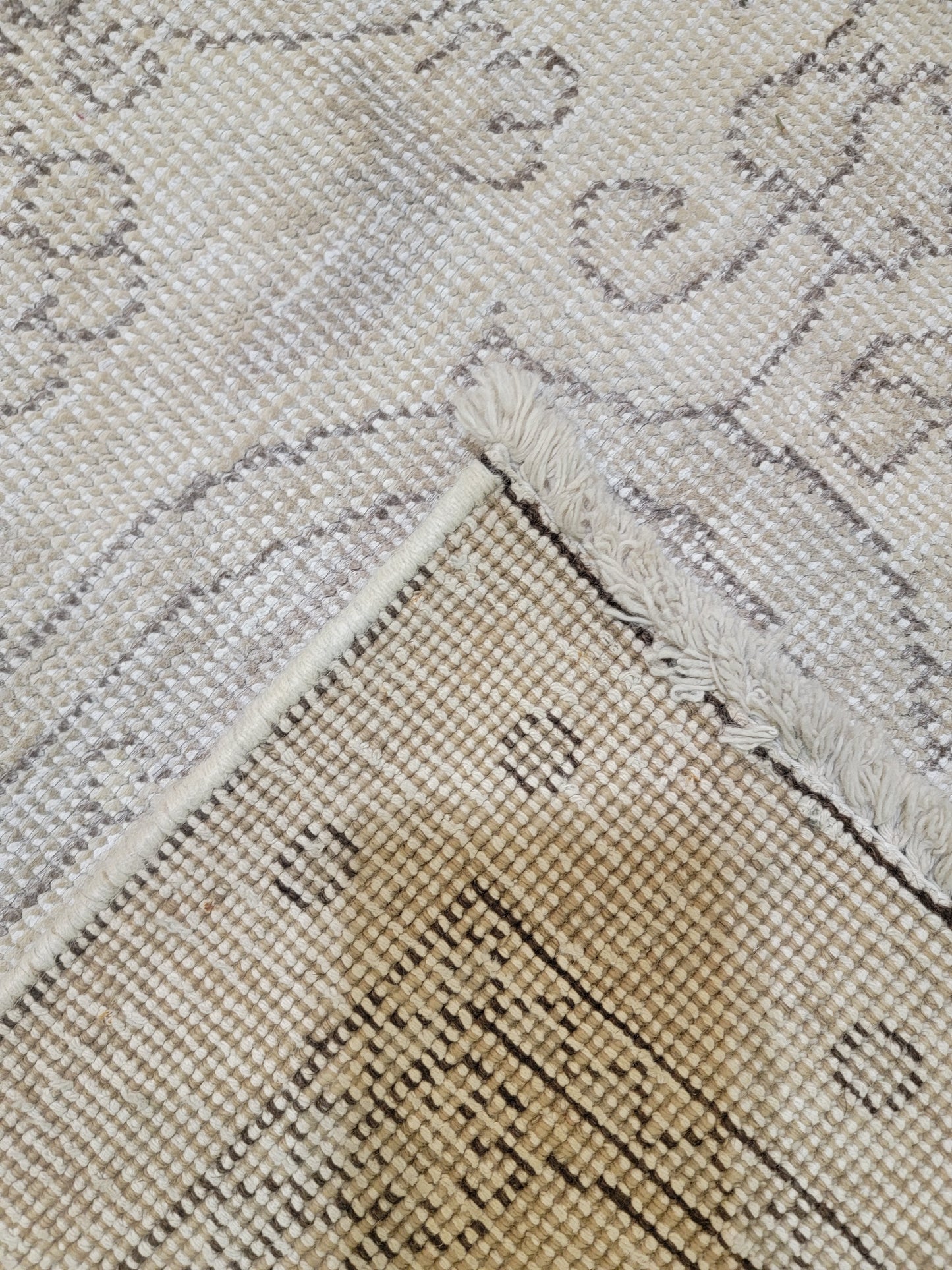 Hand-Knotted Wool Rug Tabriz Distressed 9'5" x 12'5"