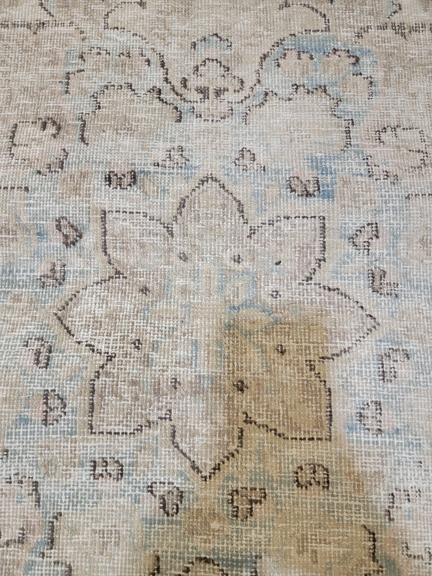 Hand-Knotted Wool Rug Tabriz 9'3" x 12'2"