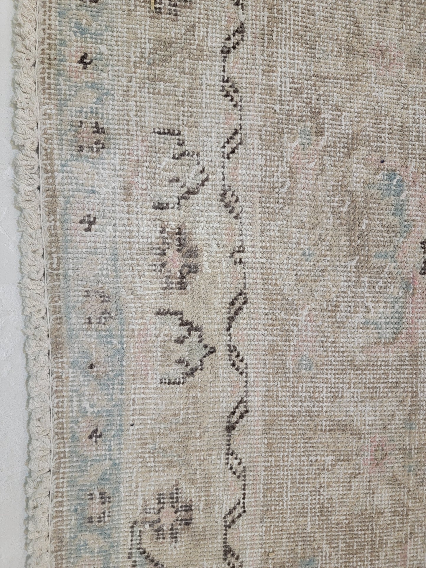 Hand-Knotted Wool Rug Tabriz 9'3" x 12'2"