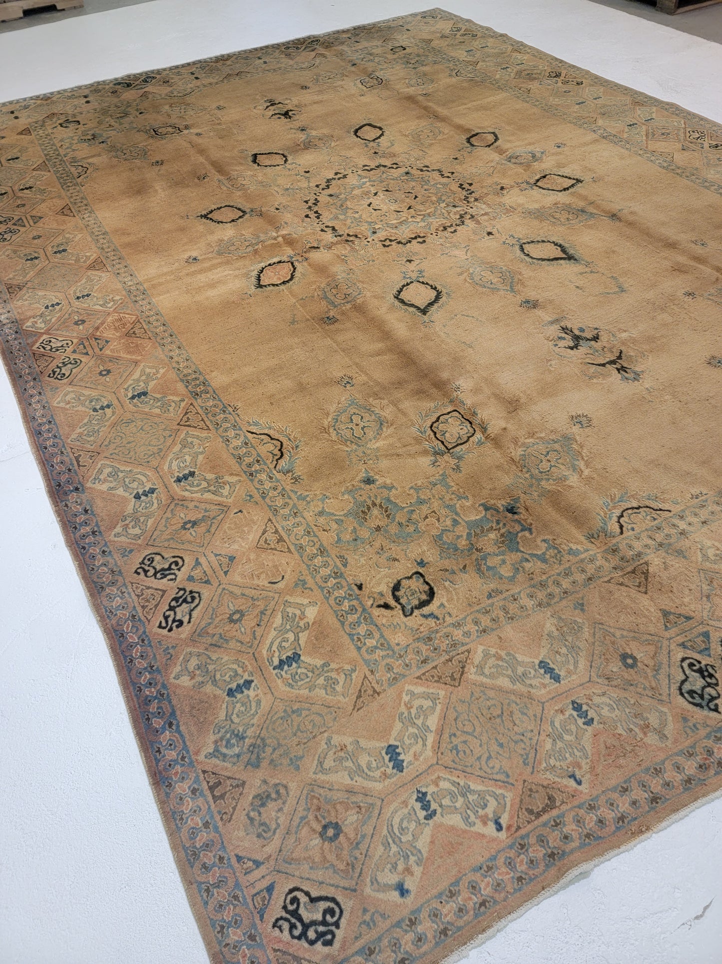 Hand-Knotted Wool Rug Tabriz 10'2" x 13'11"