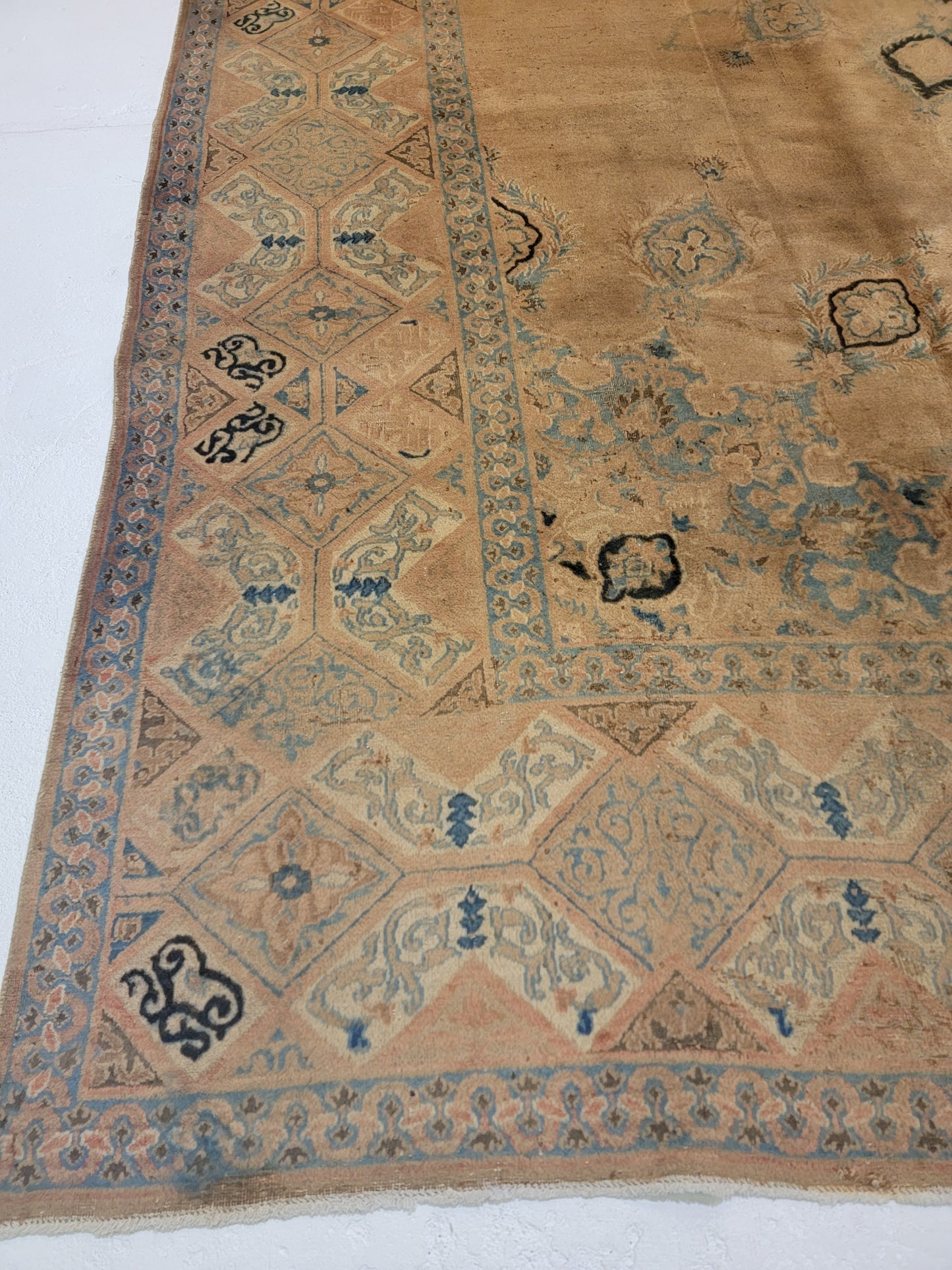 Hand-Knotted Wool Rug Tabriz 10'2" x 13'11"
