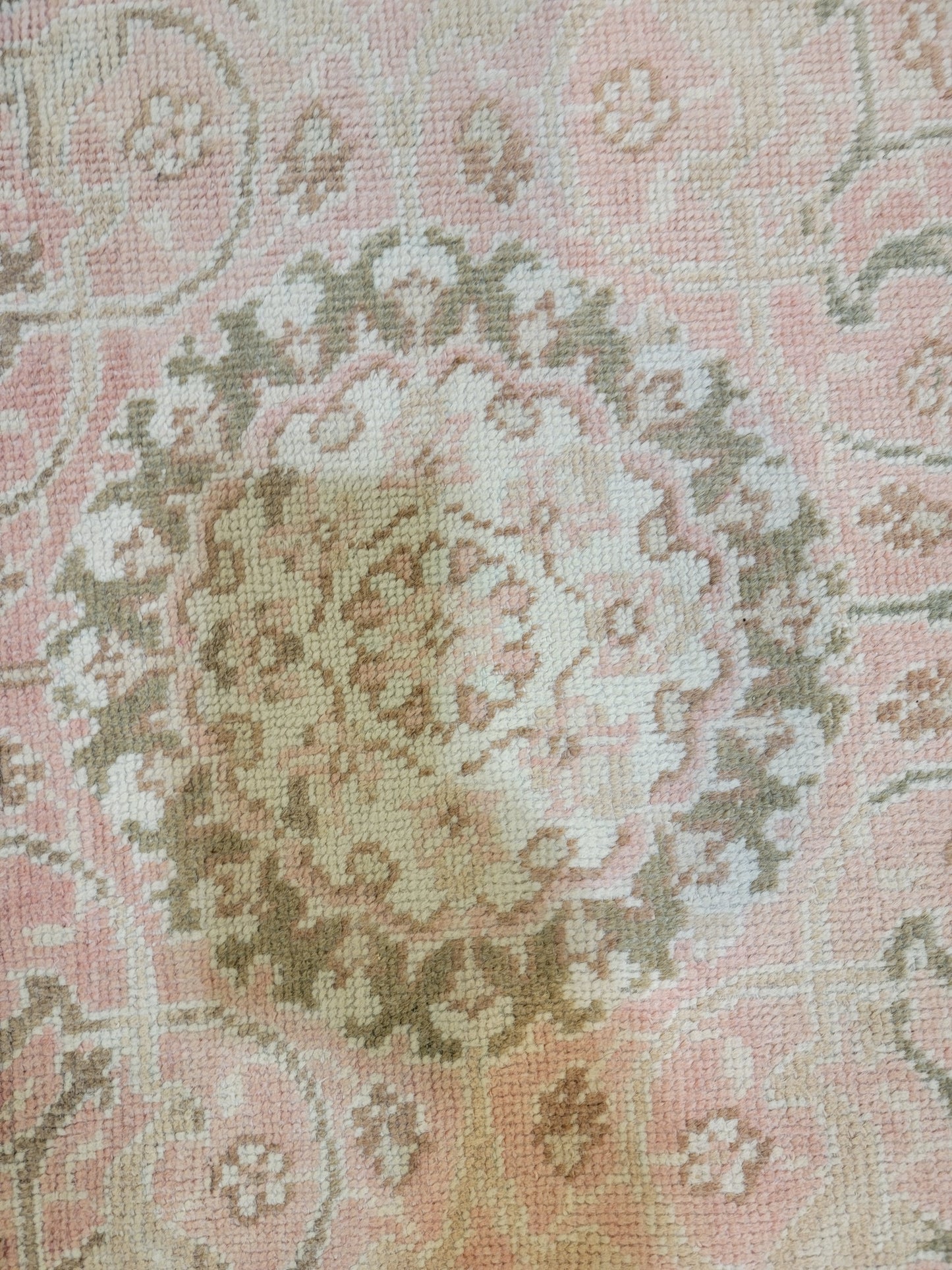 Hand-Knotted Wool Rug Tabriz 9'10" x 13'3"