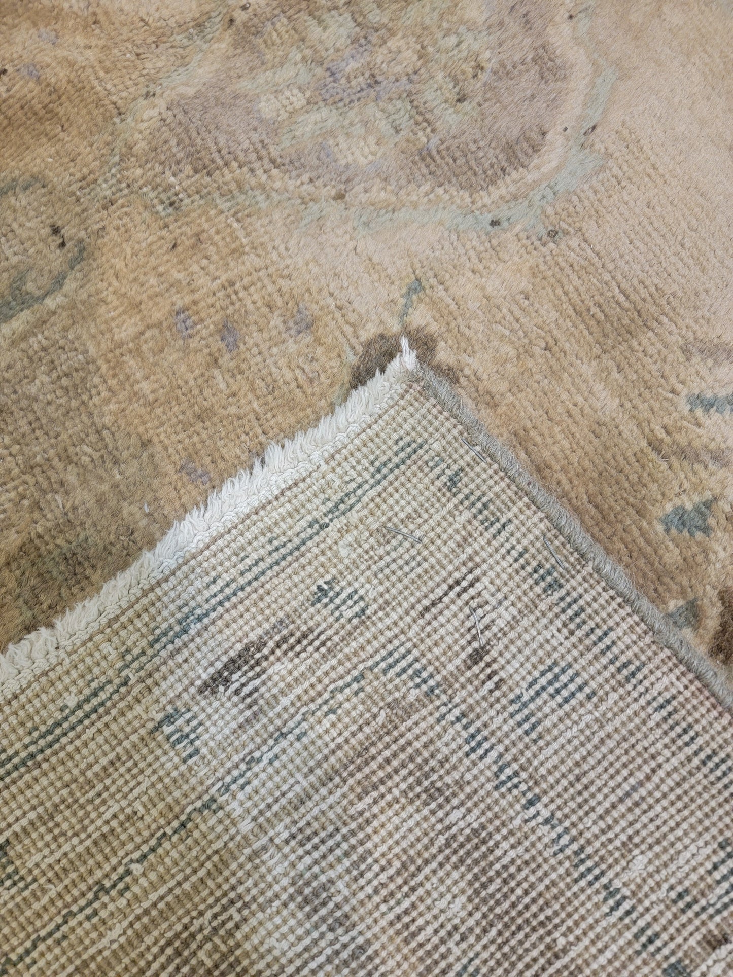 Hand-Knotted Wool Rug Tabriz 6'11" x 9'10"