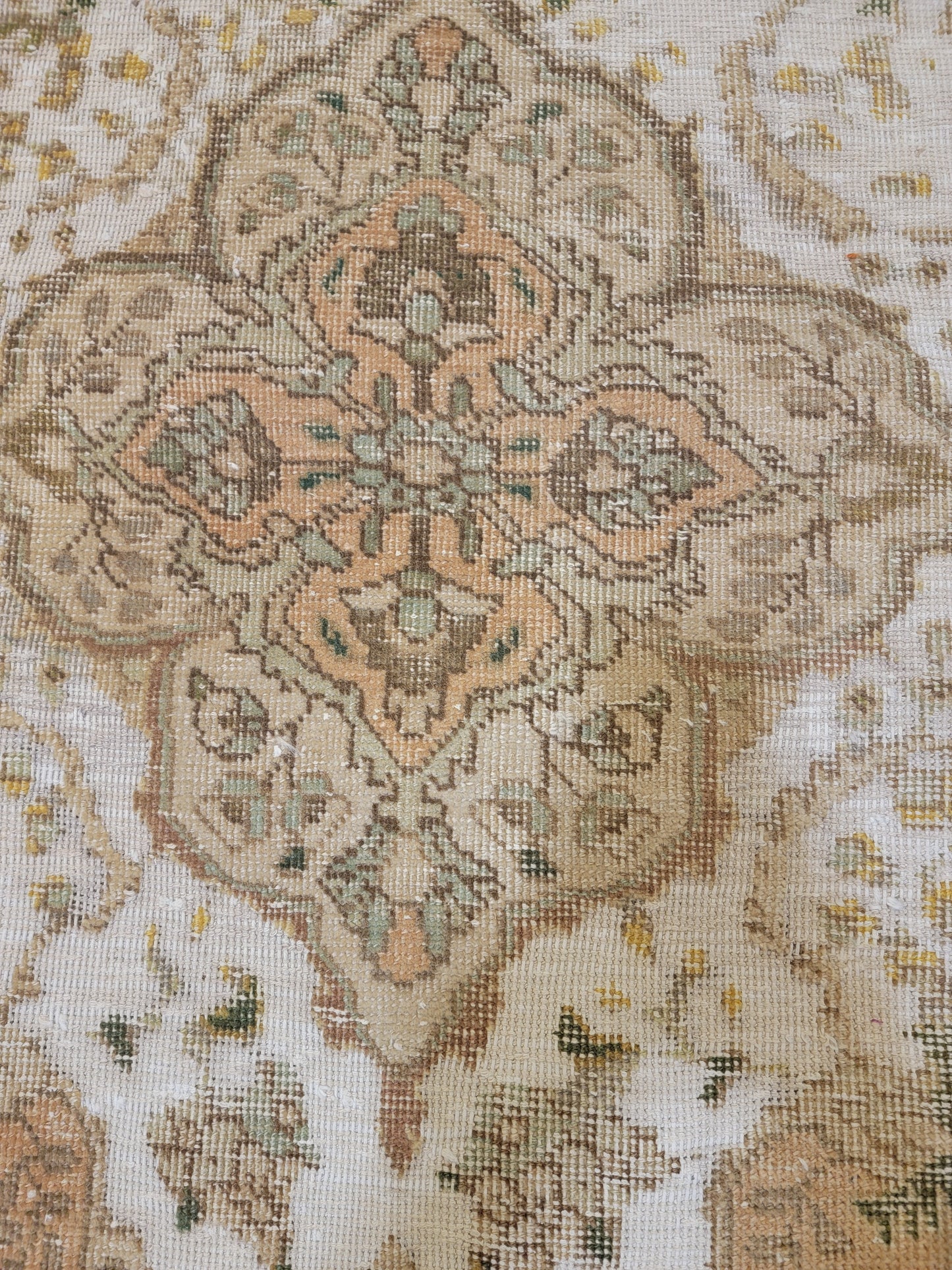 Hand-Knotted Wool Rug Tabriz Distressed 8'7" x 12'8"