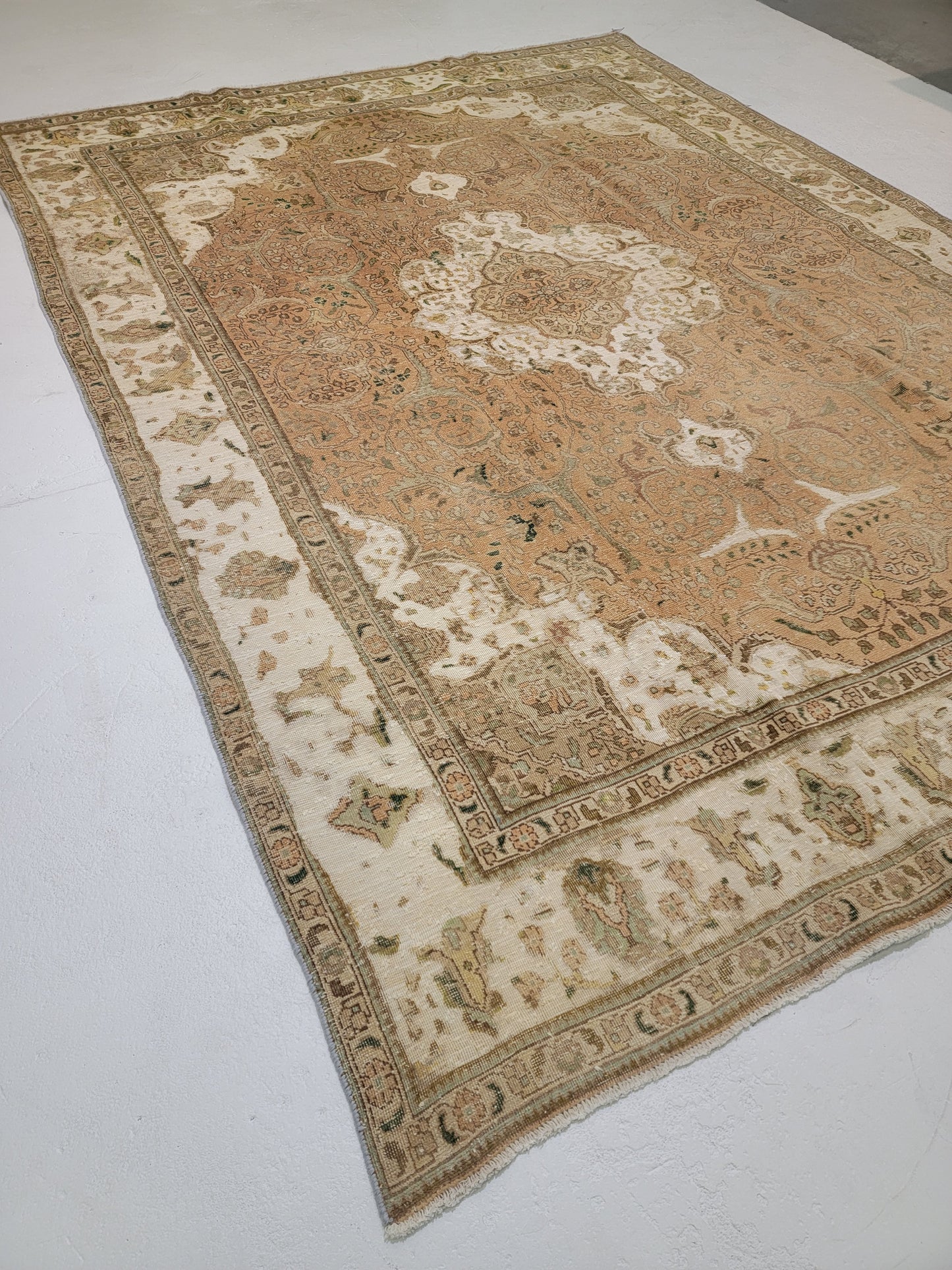 Hand-Knotted Wool Rug Tabriz Distressed 8'7" x 12'8"