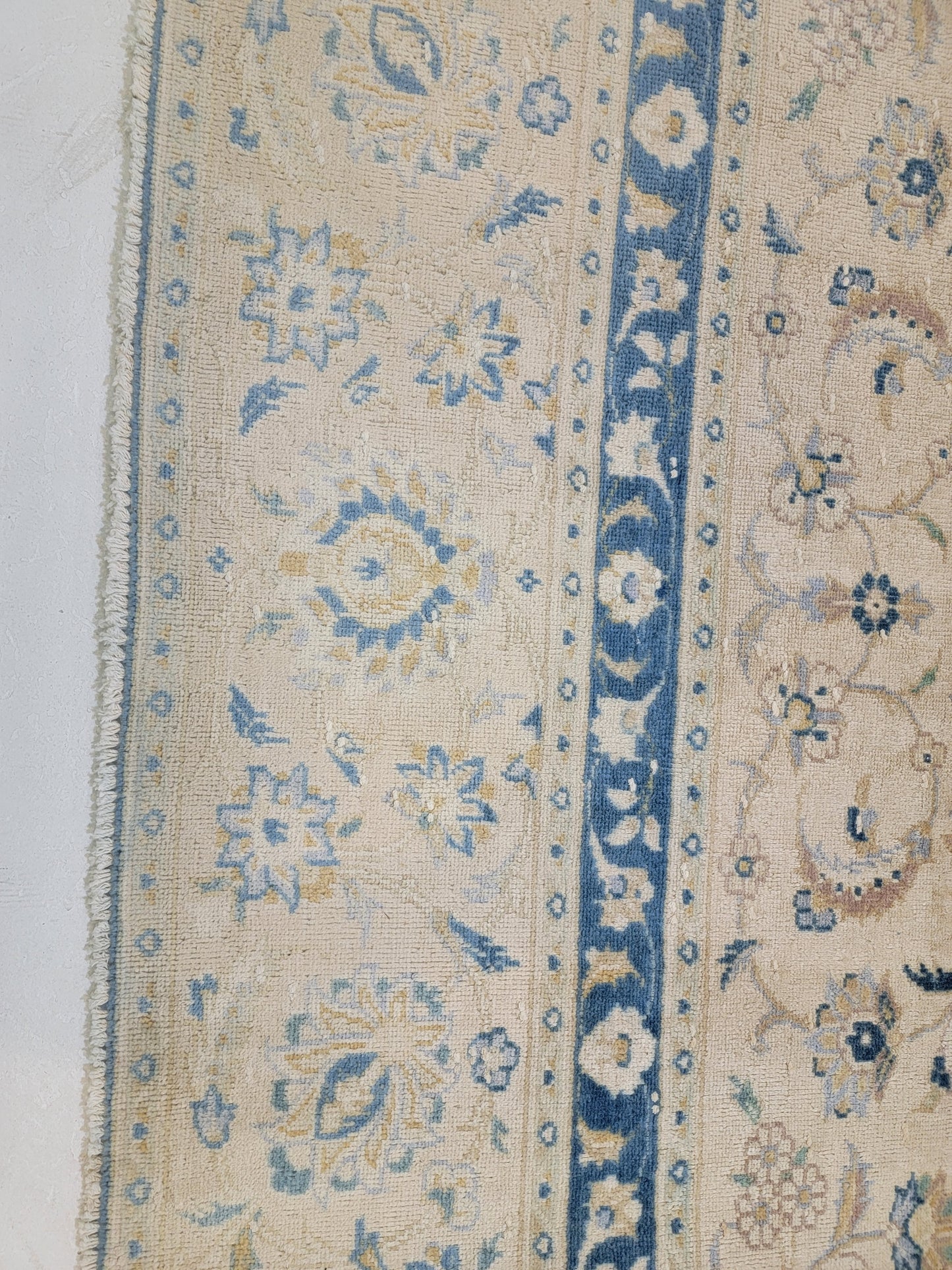 Hand-Knotted Wool Rug Tabriz 8'9" x 12'8"