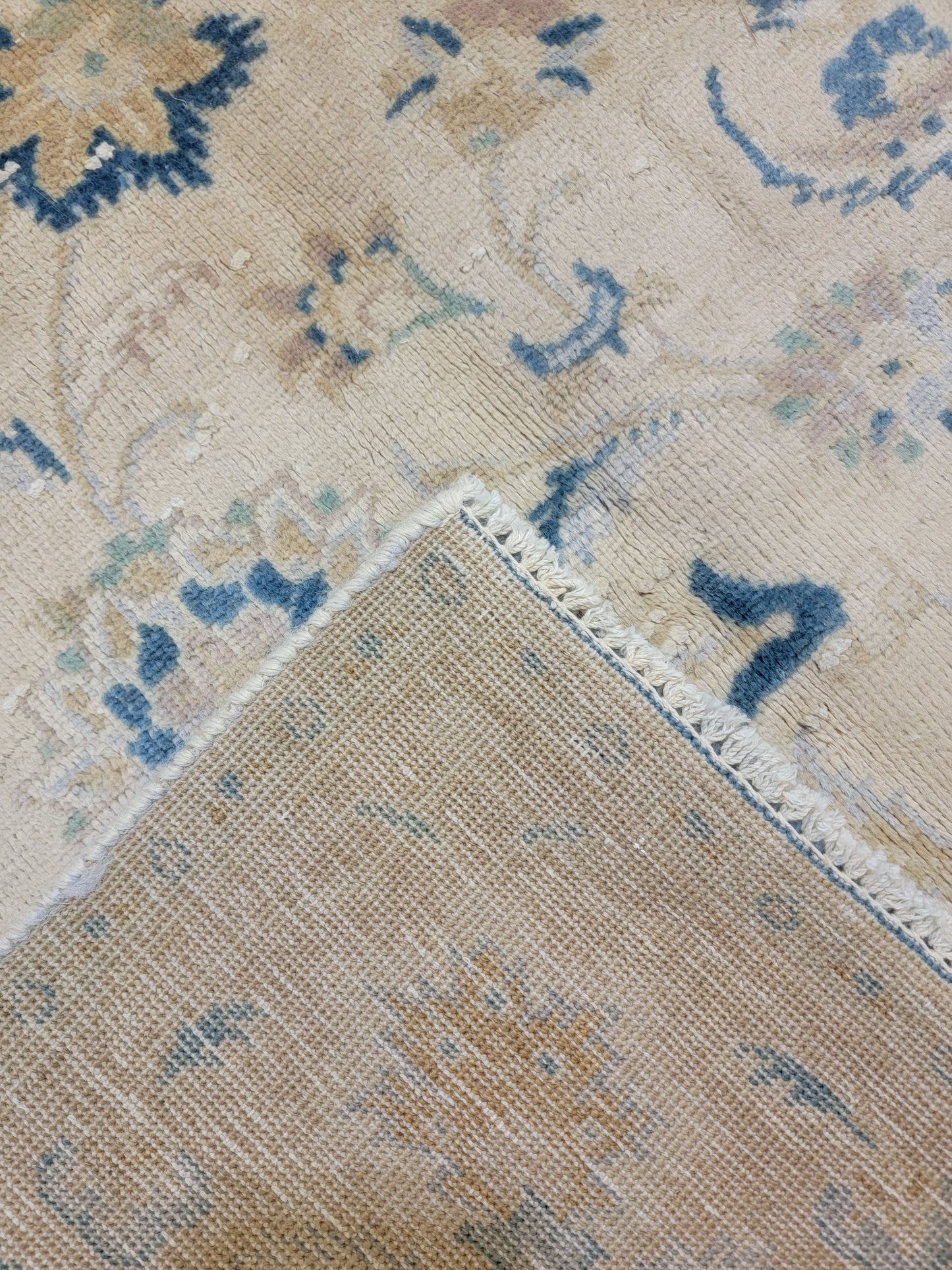 Hand-Knotted Wool Rug Tabriz 8'9" x 12'8"