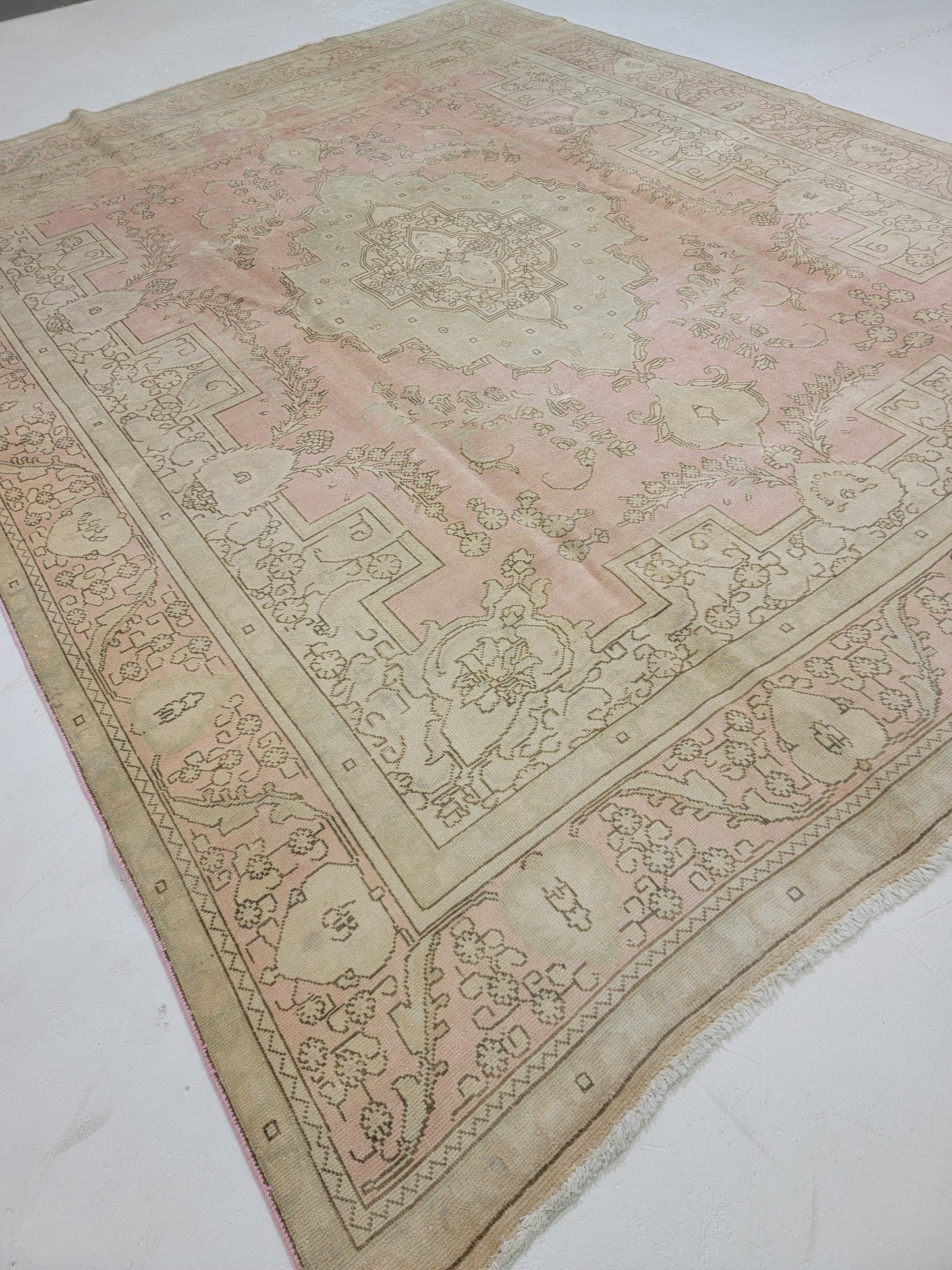 Hand-Knotted Wool Rug Tabriz Distressed 9'8" x 12'5"