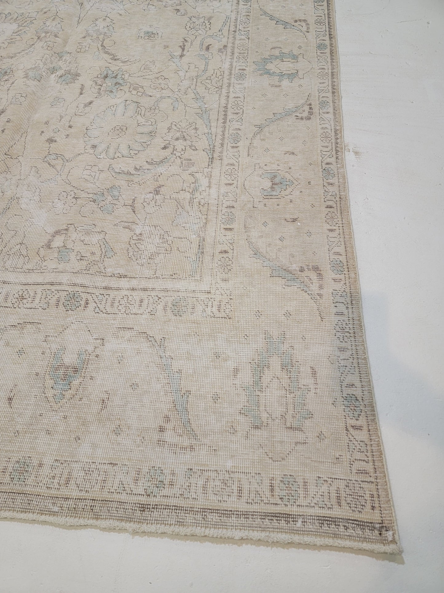 Hand-Knotted Wool Rug Tabriz Distressed 9'8" x 12'10"