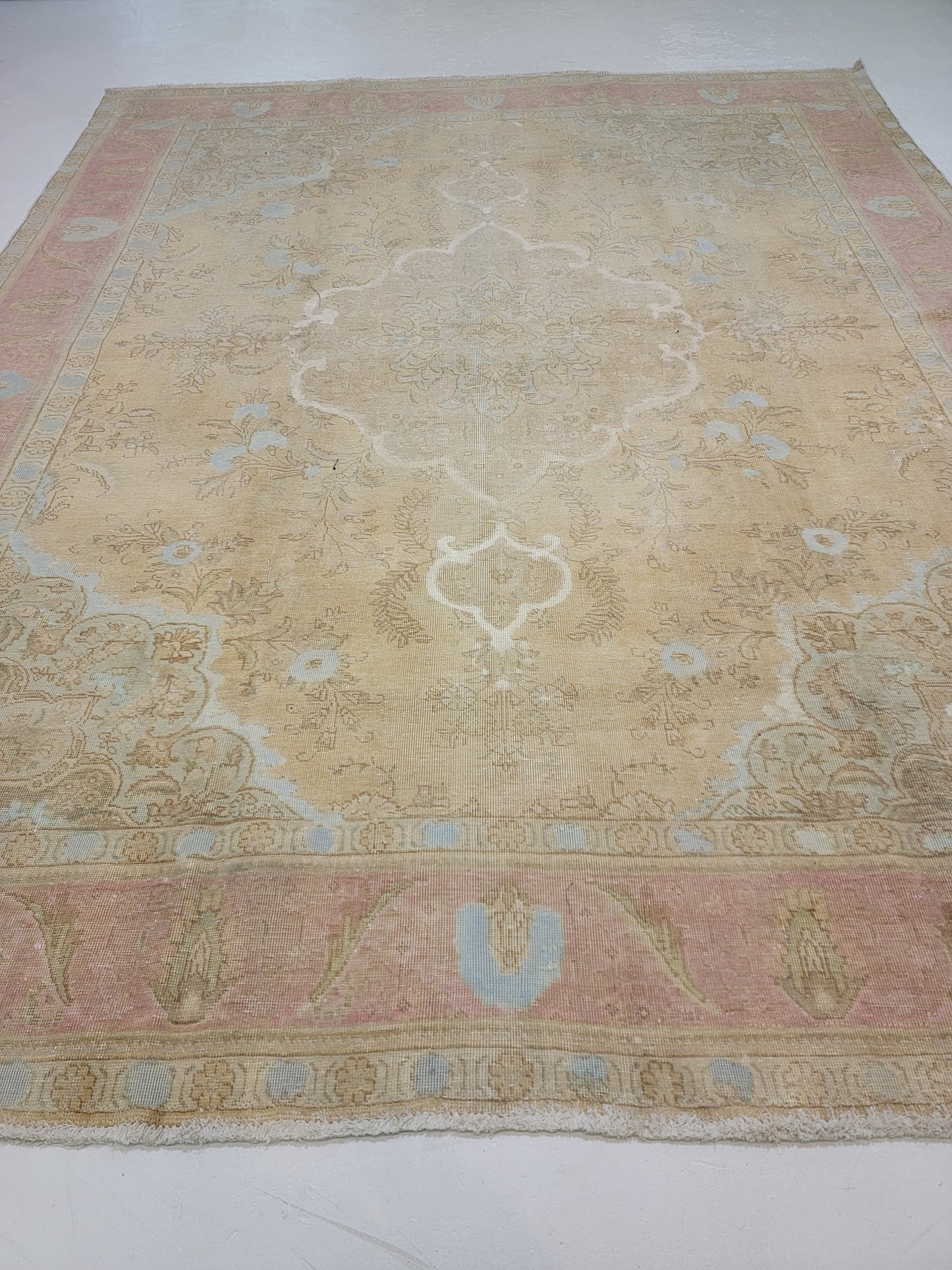 Hand-Knotted Wool Rug Tabriz Distressed 9'9" x 12'7"