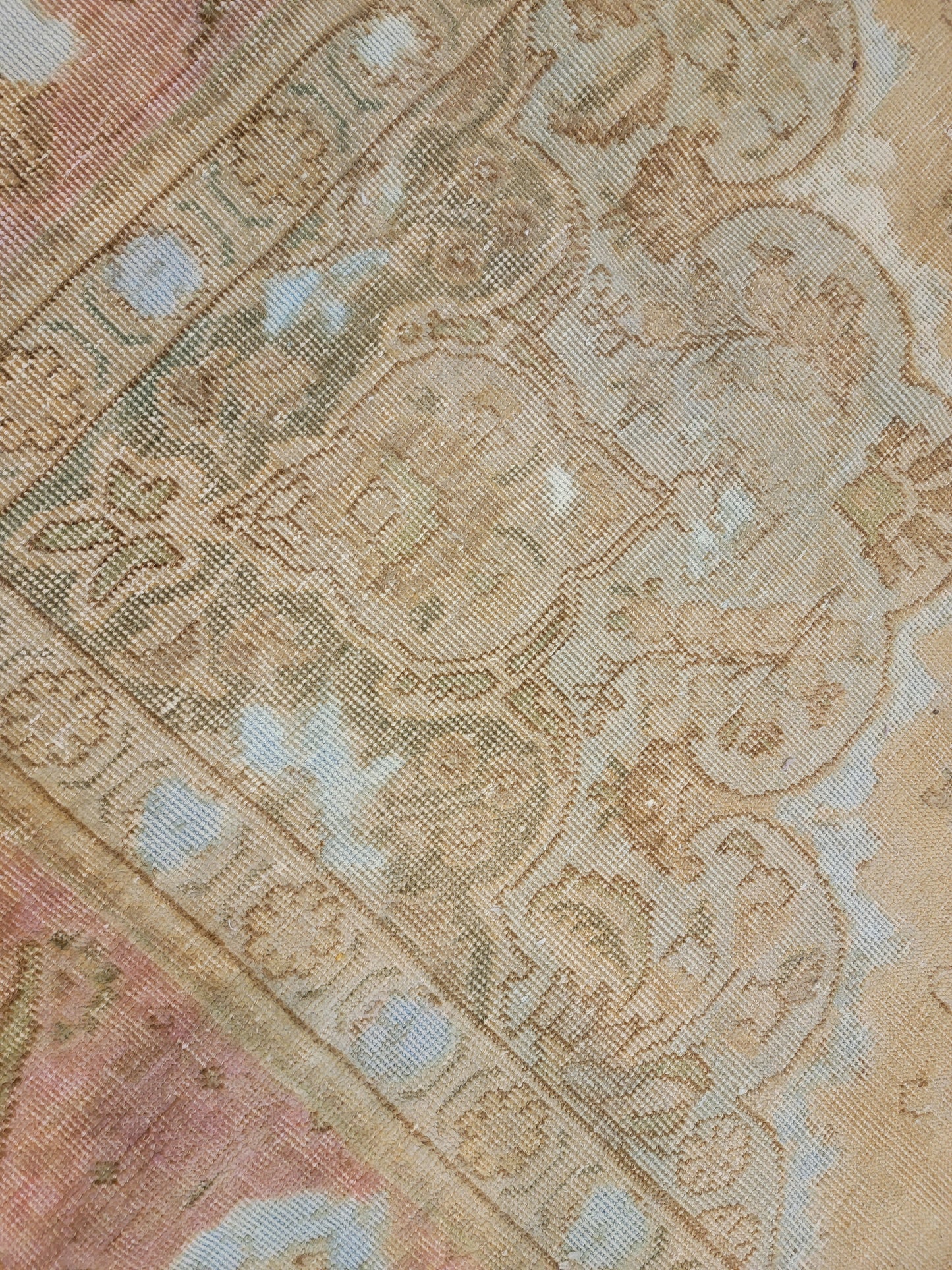 Hand-Knotted Wool Rug Tabriz Distressed 9'9" x 12'7"