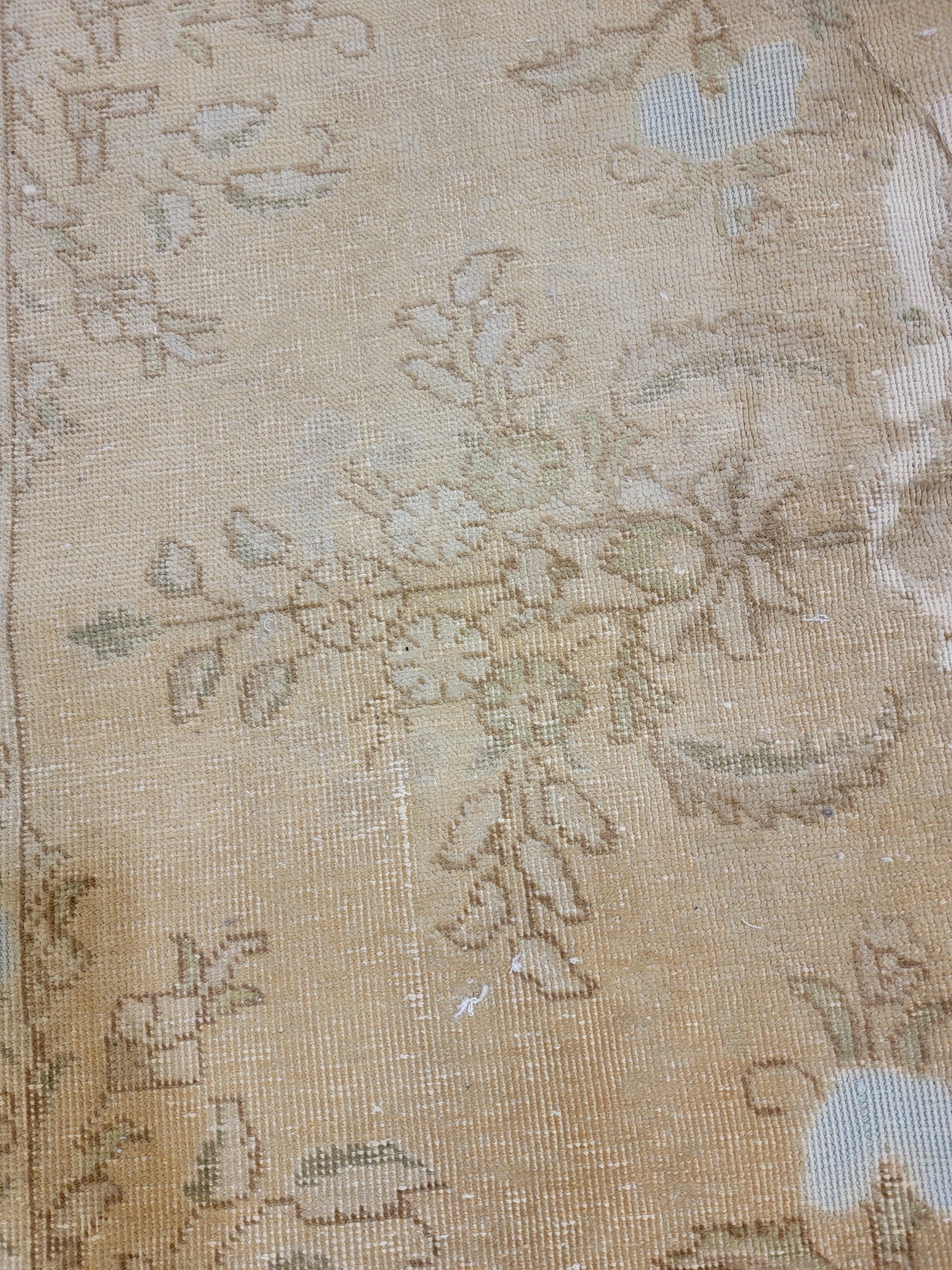 Hand-Knotted Wool Rug Tabriz Distressed 9'9" x 12'7"