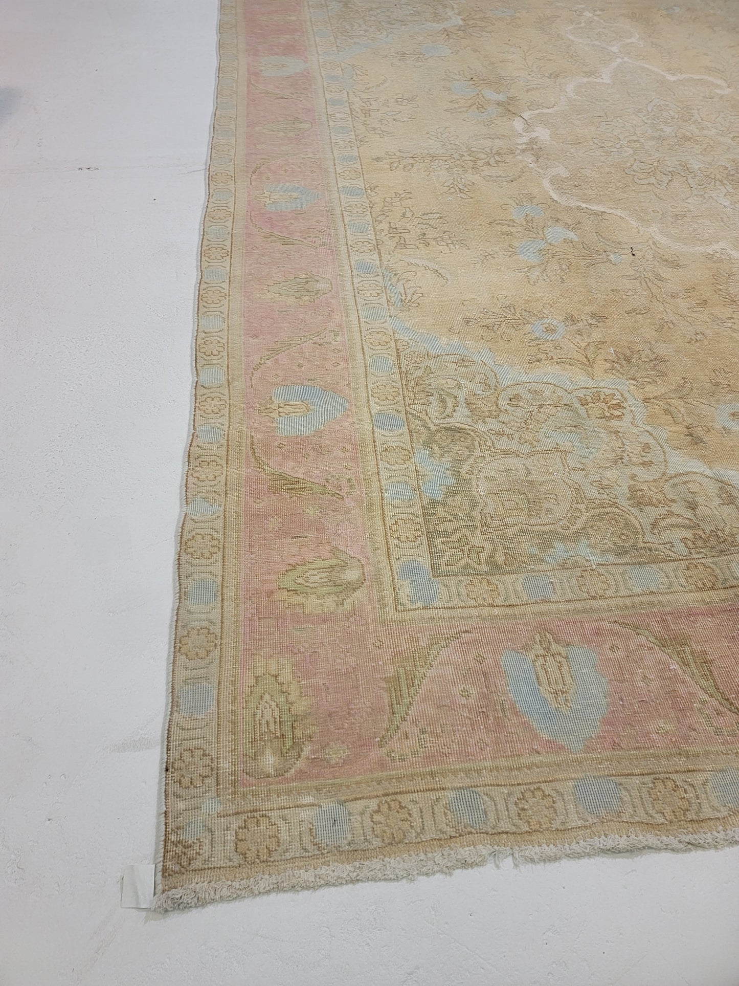 Hand-Knotted Wool Rug Tabriz Distressed 9'9" x 12'7"