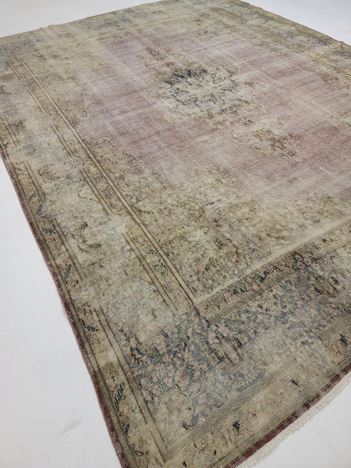 Hand-Knotted Wool Rug Tabriz Distressed 9'7" x 12'9"