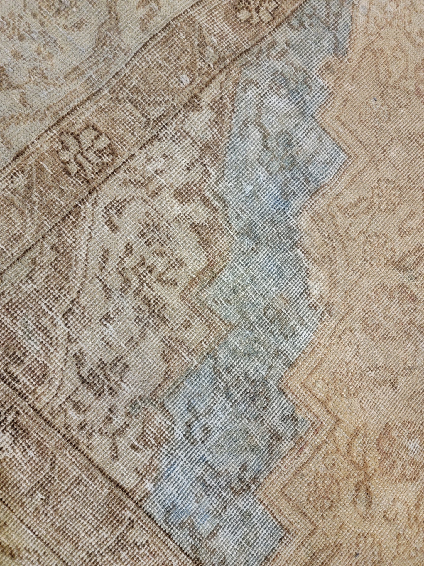 Hand-Knotted Wool Rug Tabriz Distressed 9'5" x 12'4"