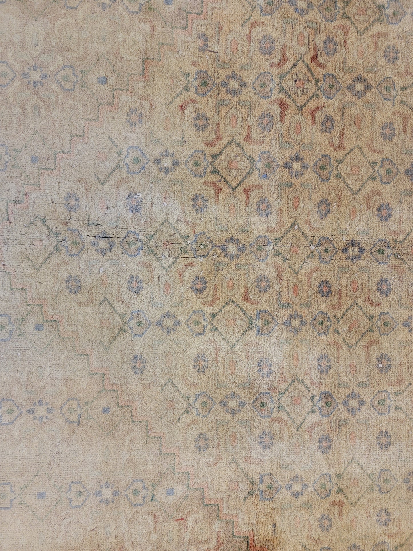 Hand-Knotted Wool Rug Tabriz 9'7" x 12'11"