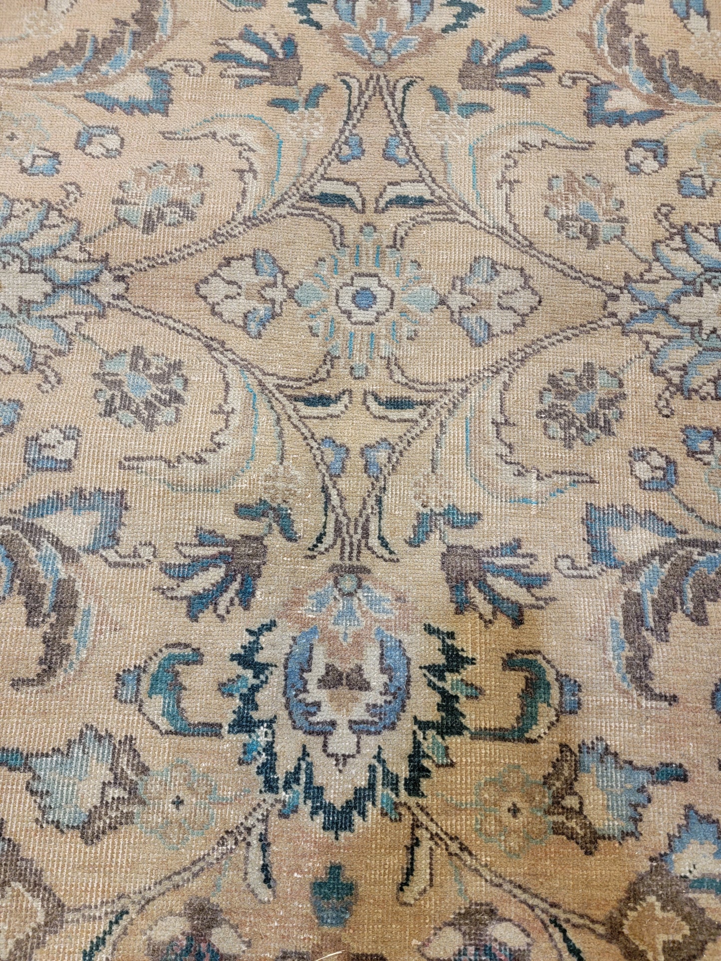Hand-Knotted Wool Rug Tabriz 9'4" x 12'7"