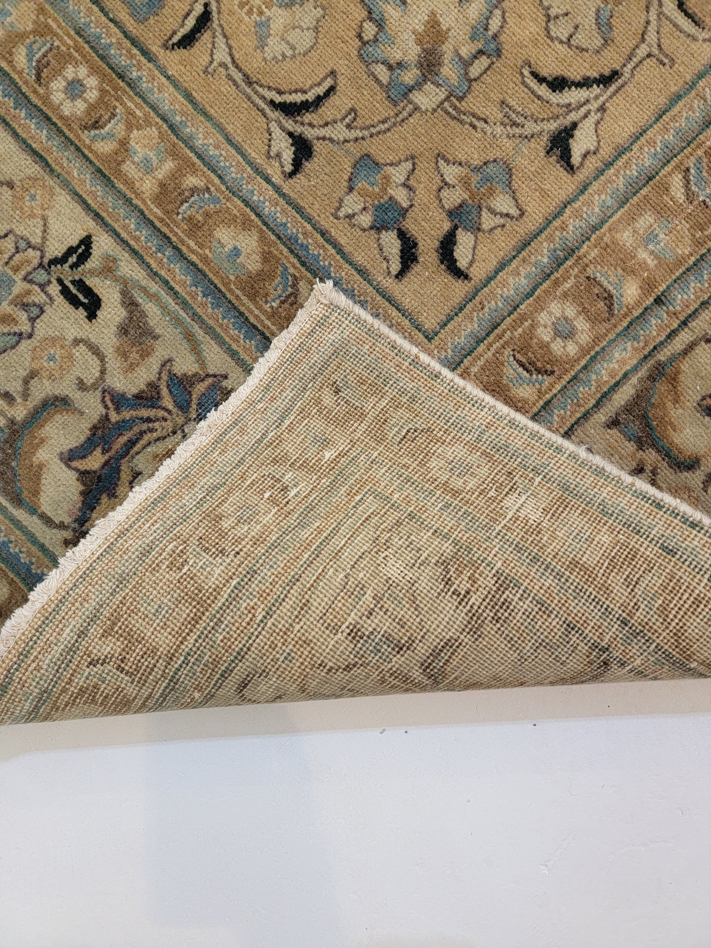 Hand-Knotted Wool Rug Tabriz 9'4" x 12'7"