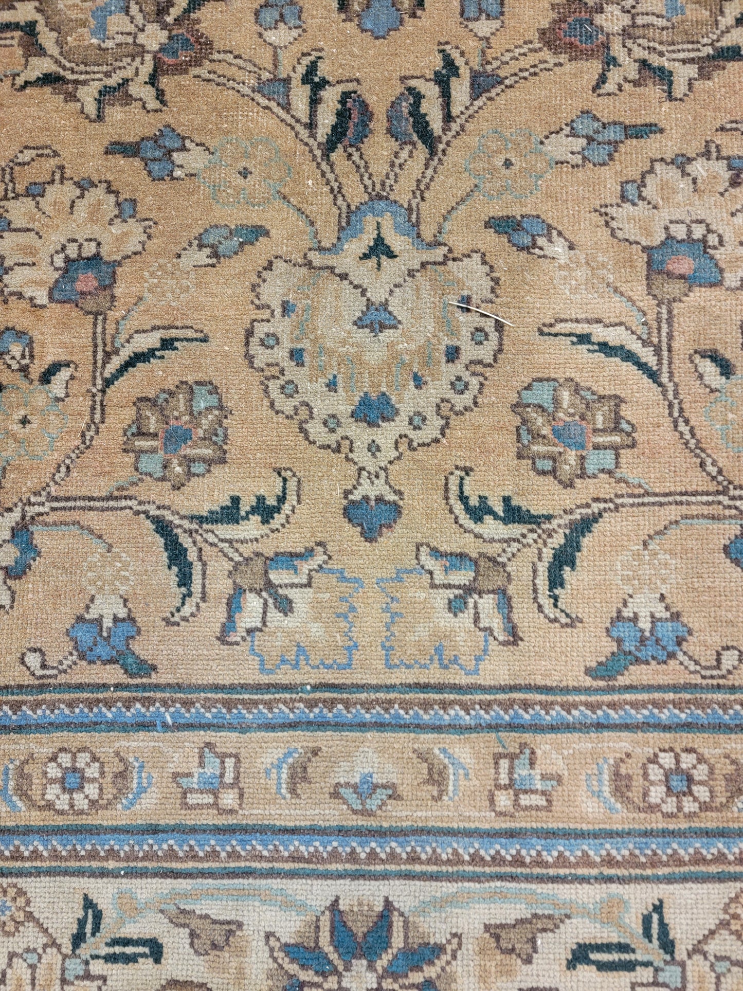 Hand-Knotted Wool Rug Tabriz 9'4" x 12'7"