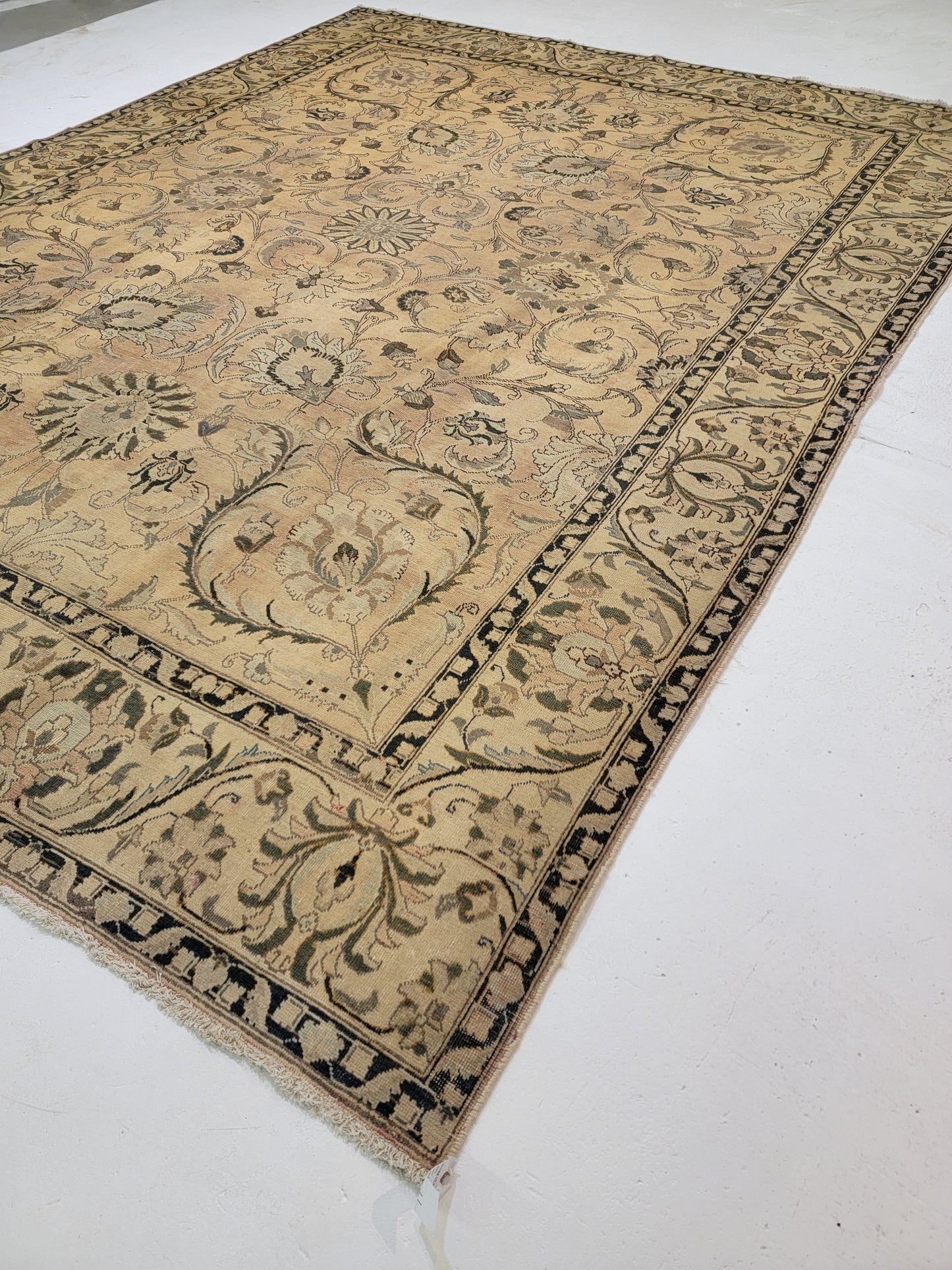 Hand-Knotted Wool Rug Tabriz 10' x 14'