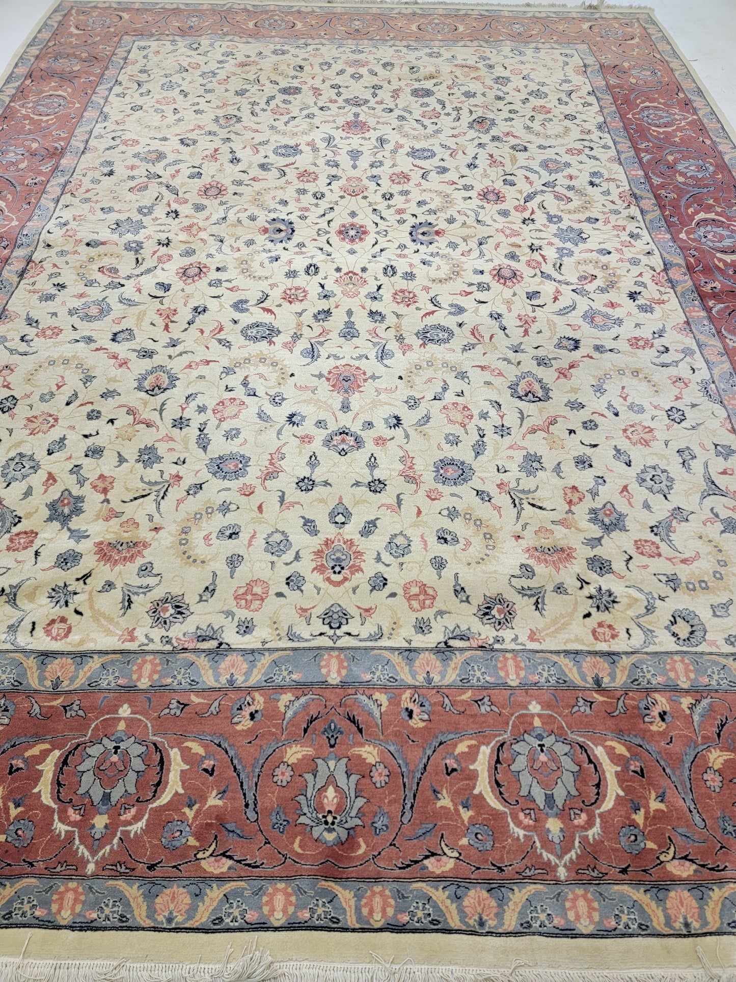 Hand-Knotted Wool Rug Pakistani Peshawar 9' x 12'1"