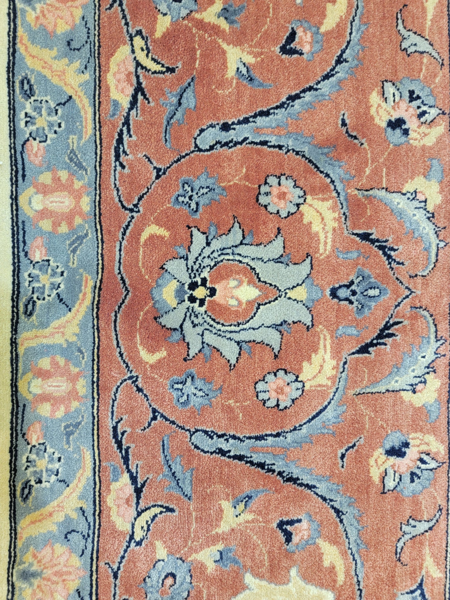 Hand-Knotted Wool Rug Pakistani Peshawar 9' x 12'1"