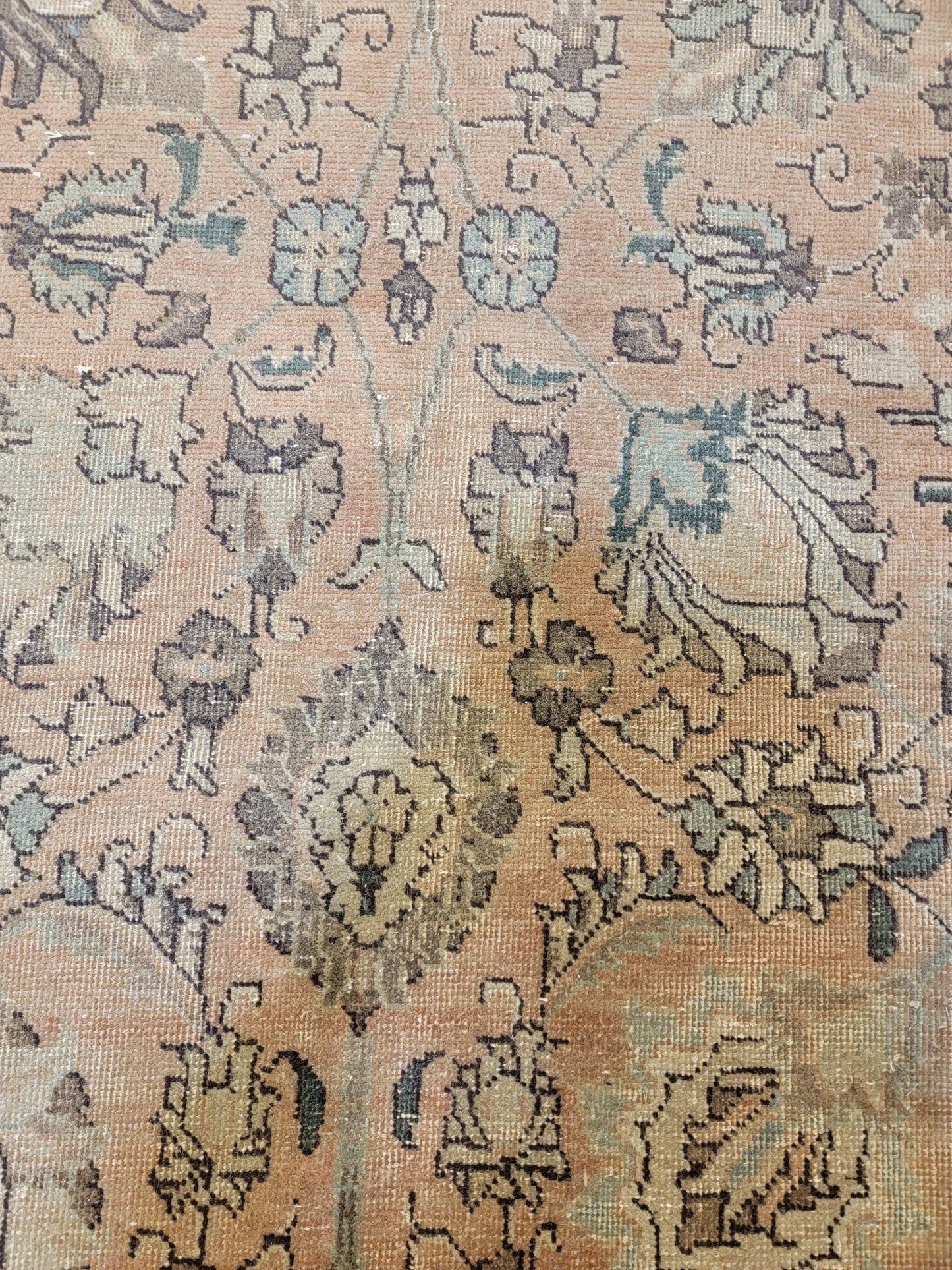 Hand-Knotted Wool Rug Tabriz 9'1" x 12'11"