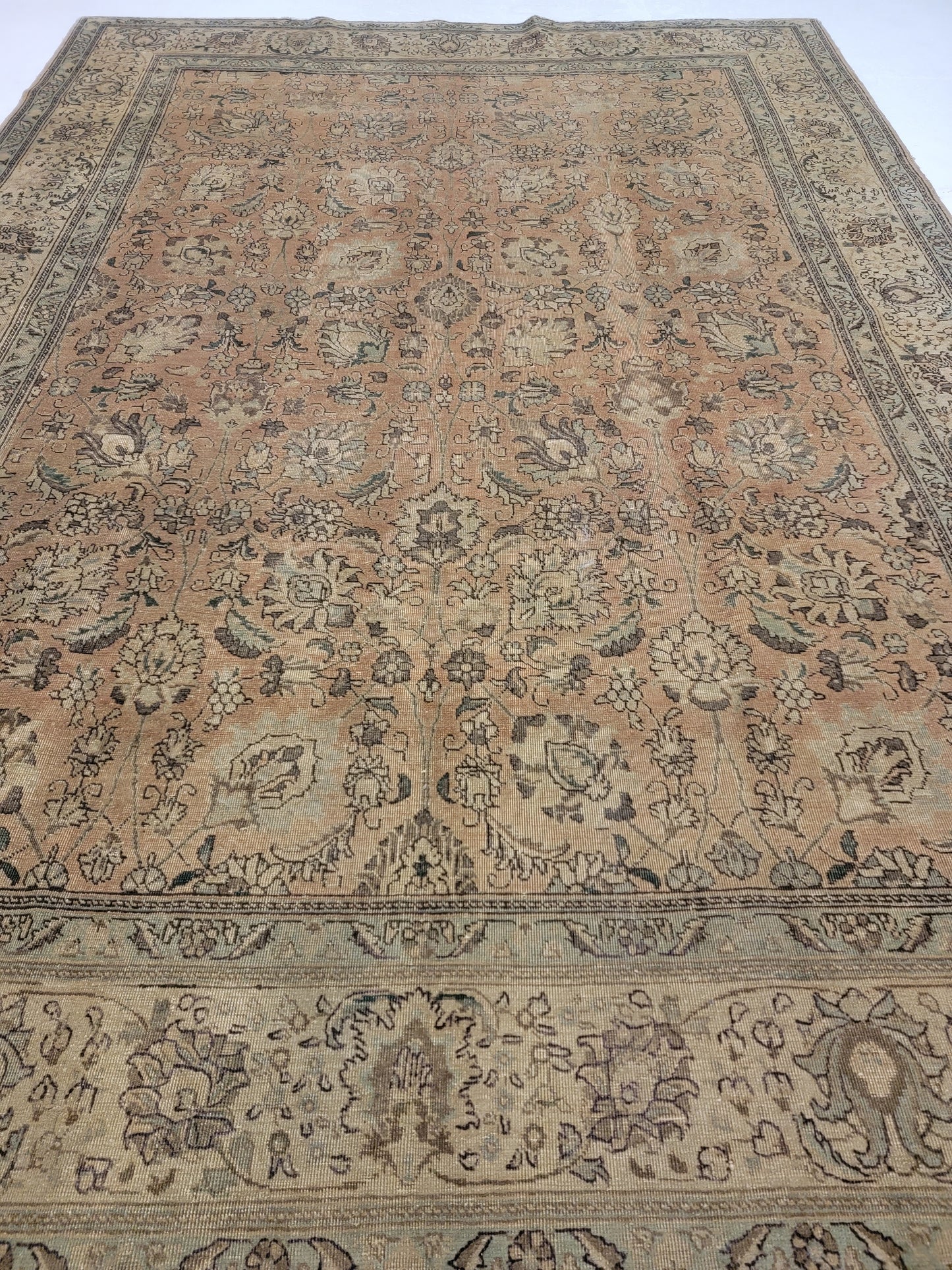 Hand-Knotted Wool Rug Tabriz 9'1" x 12'11"