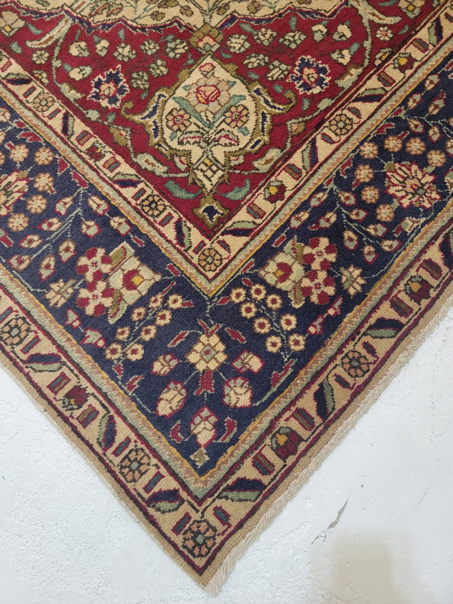 Hand-Knotted Wool Rug Tabriz 6'11" x 10'2"