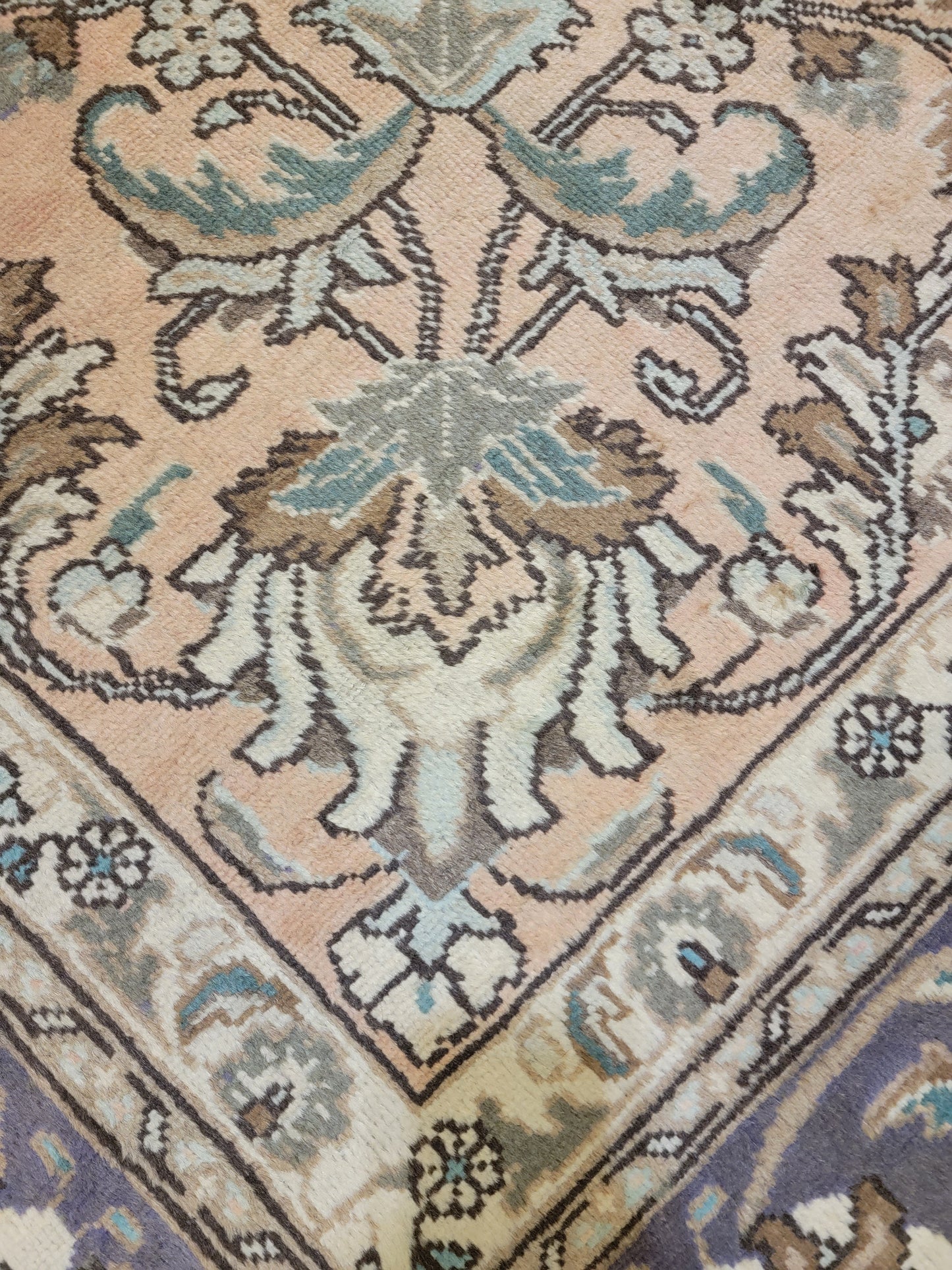 Hand-Knotted Wool Rug Tabriz 9'5" x 11'3"