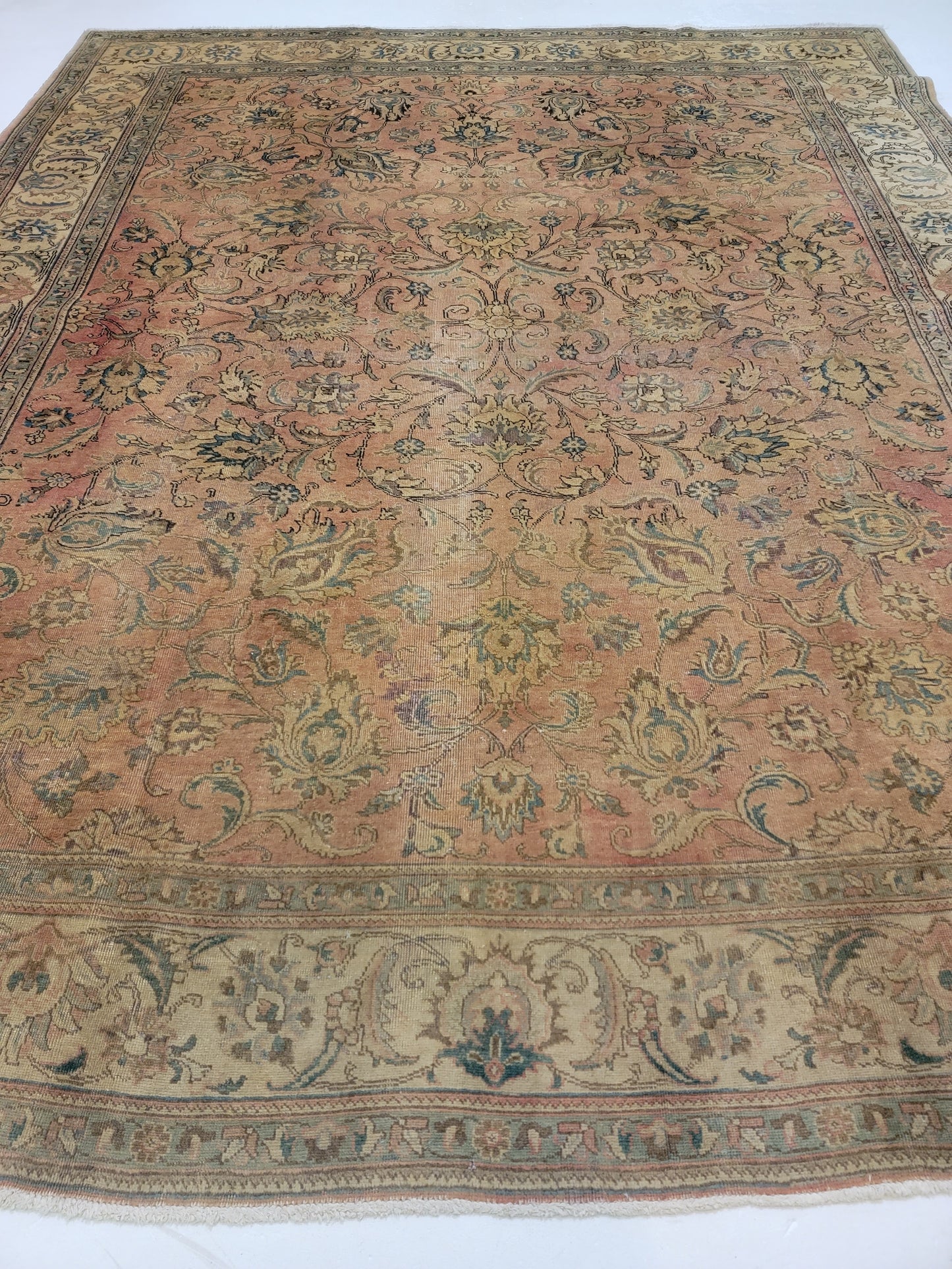 Hand-Knotted Wool Rug Tabriz 9'10" x 12'