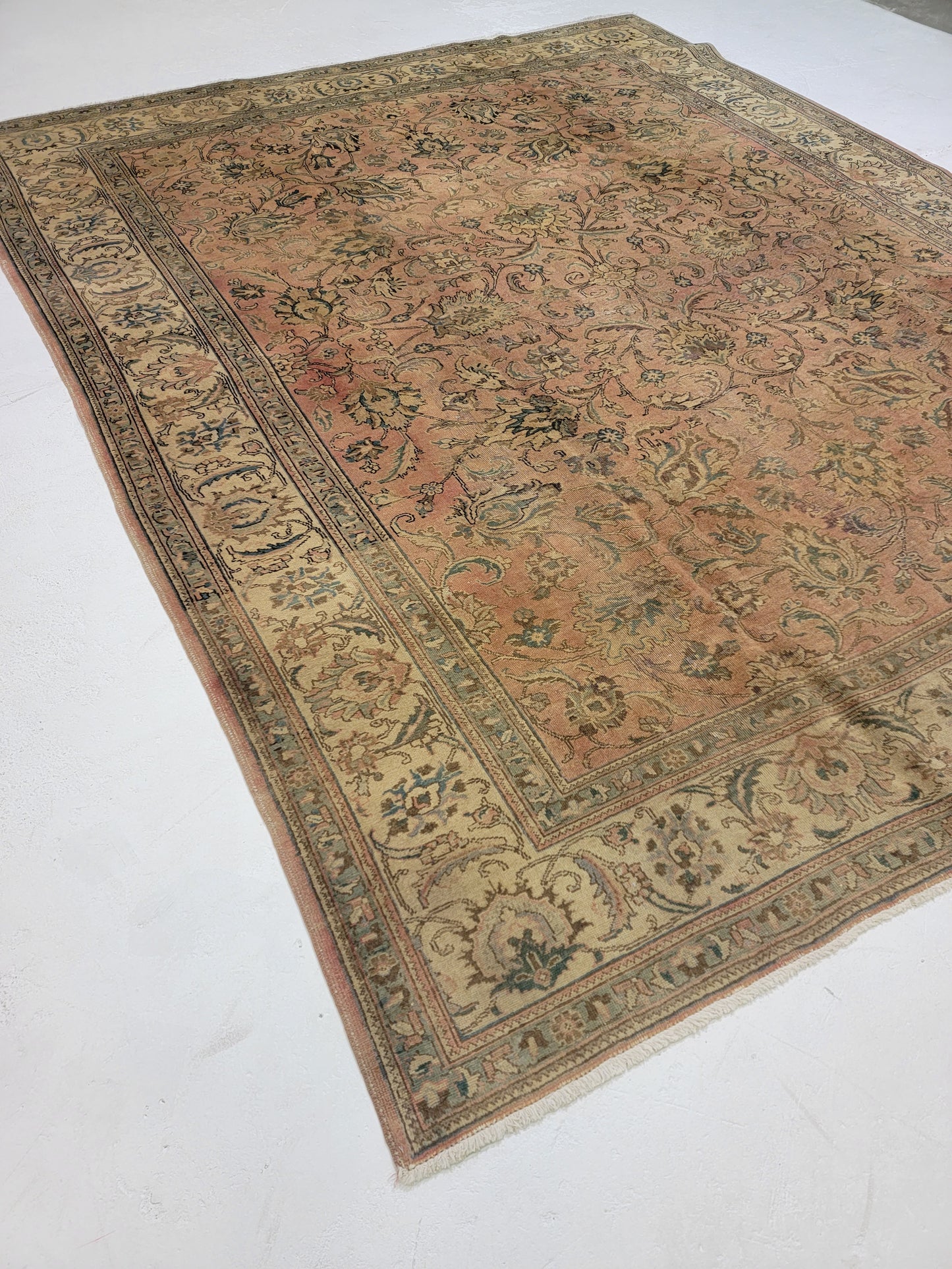 Hand-Knotted Wool Rug Tabriz 9'10" x 12'