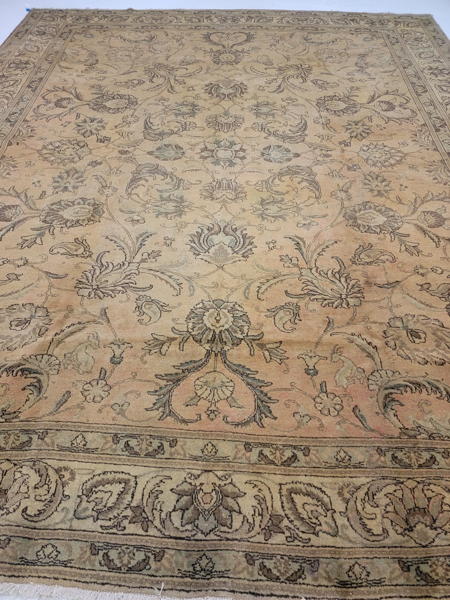 Hand-Knotted Wool Rug Tabriz 11'2" x 13'6"