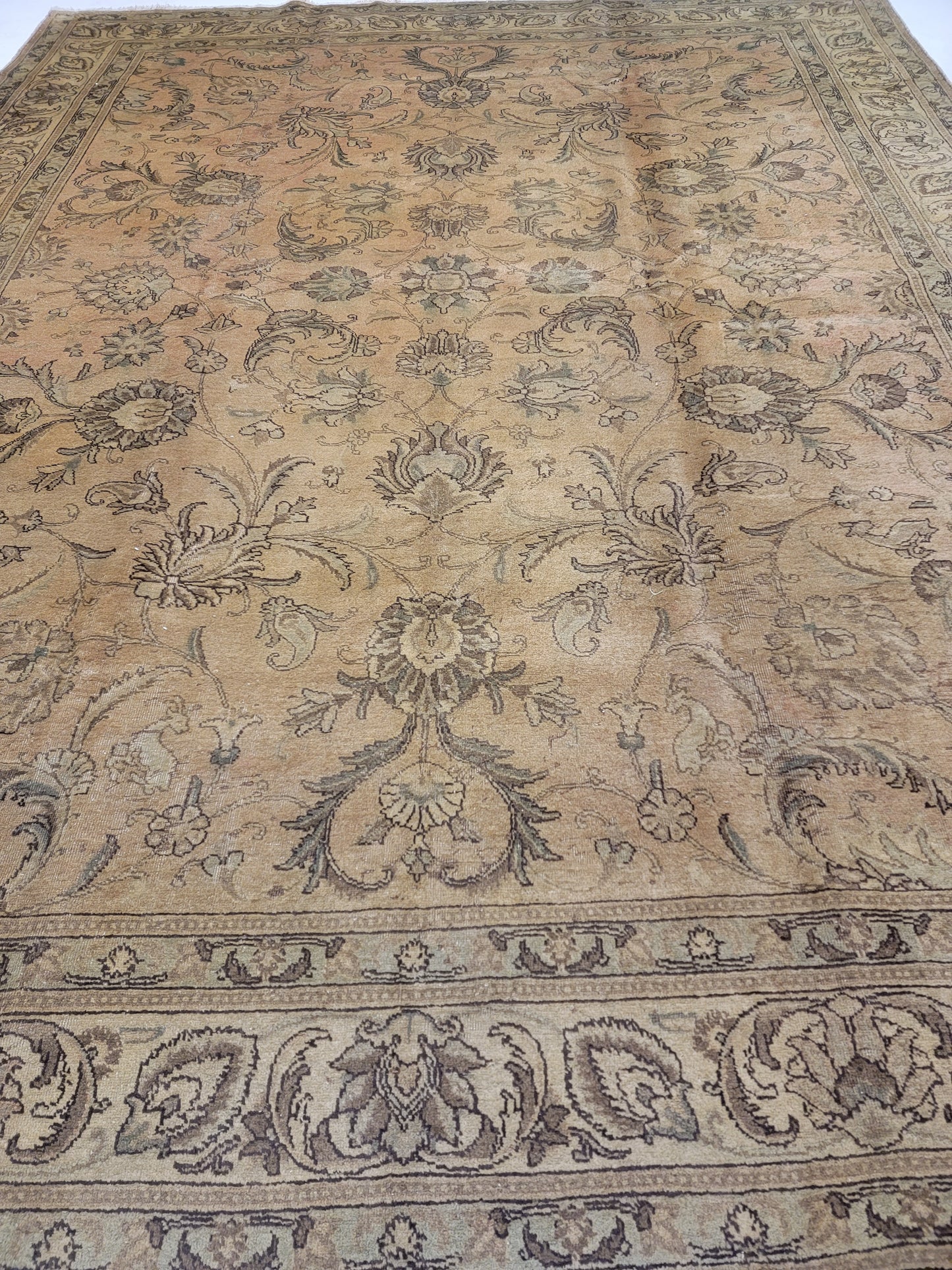 Hand-Knotted Wool Rug Tabriz 11'2" x 13'6"