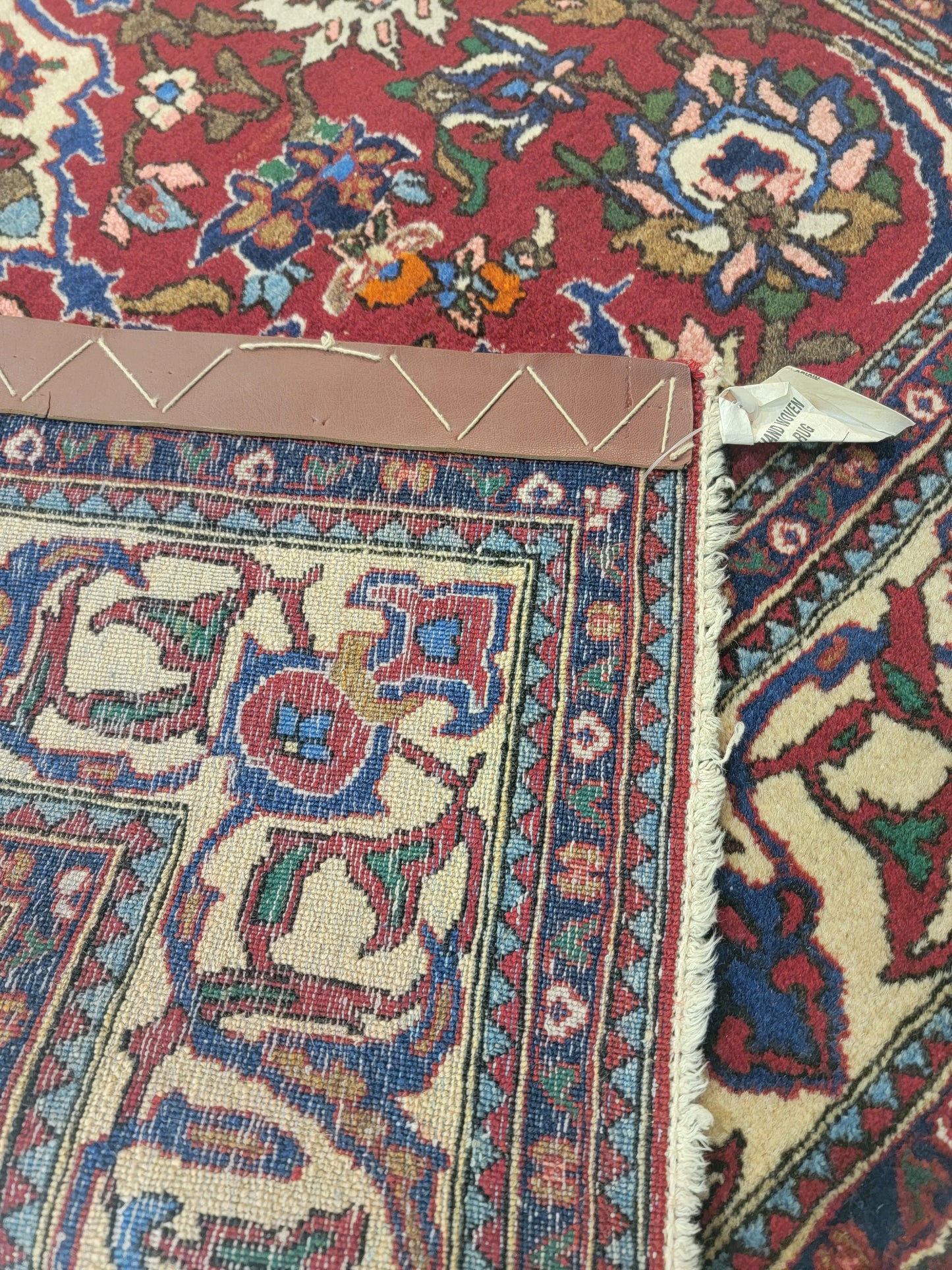 Hand-Knotted Wool Rug Isfahan 3'5" x 5'