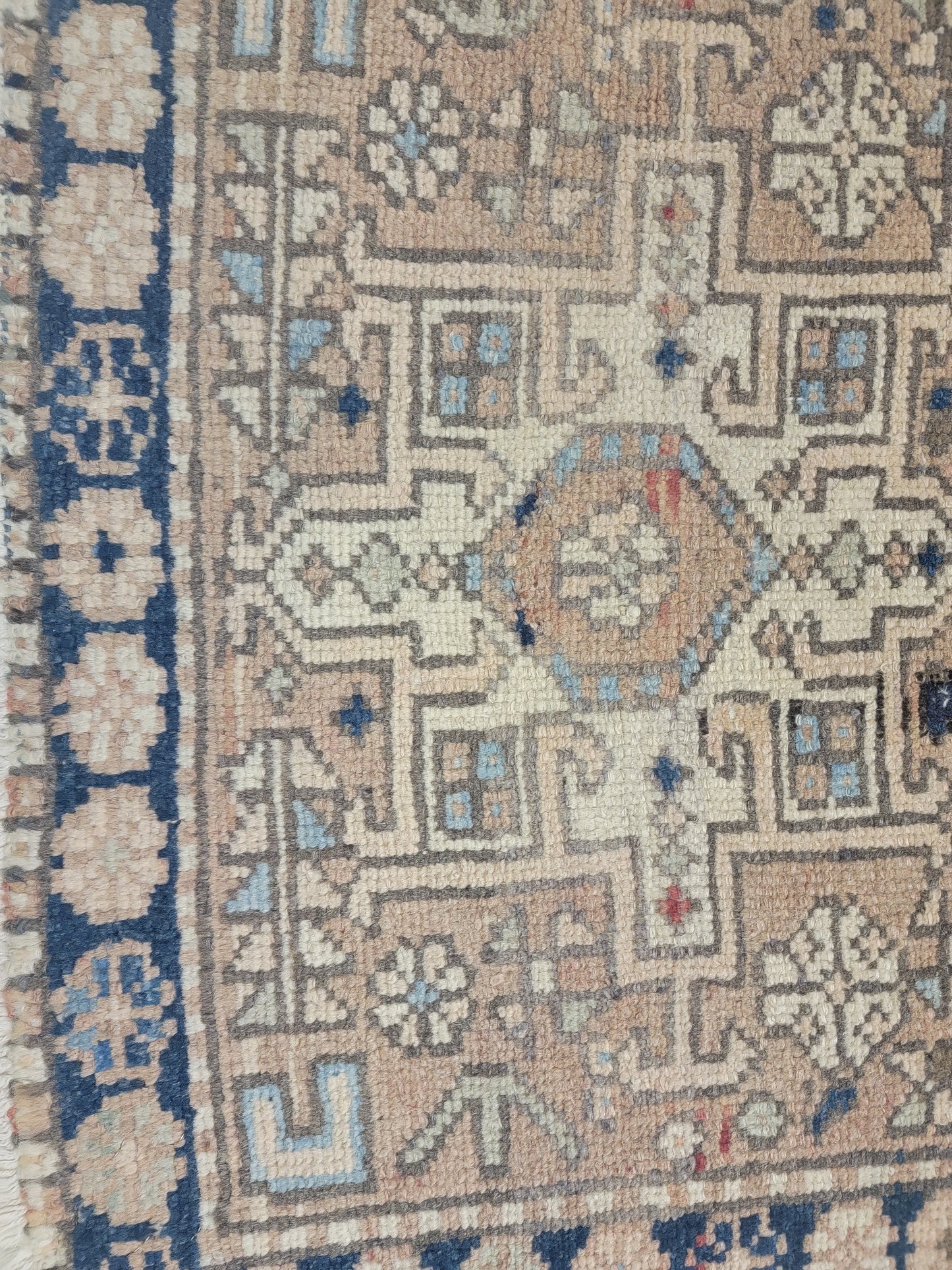 Hand-Knotted Wool Rug Heriz Karajeh 2'10" x 4'7"