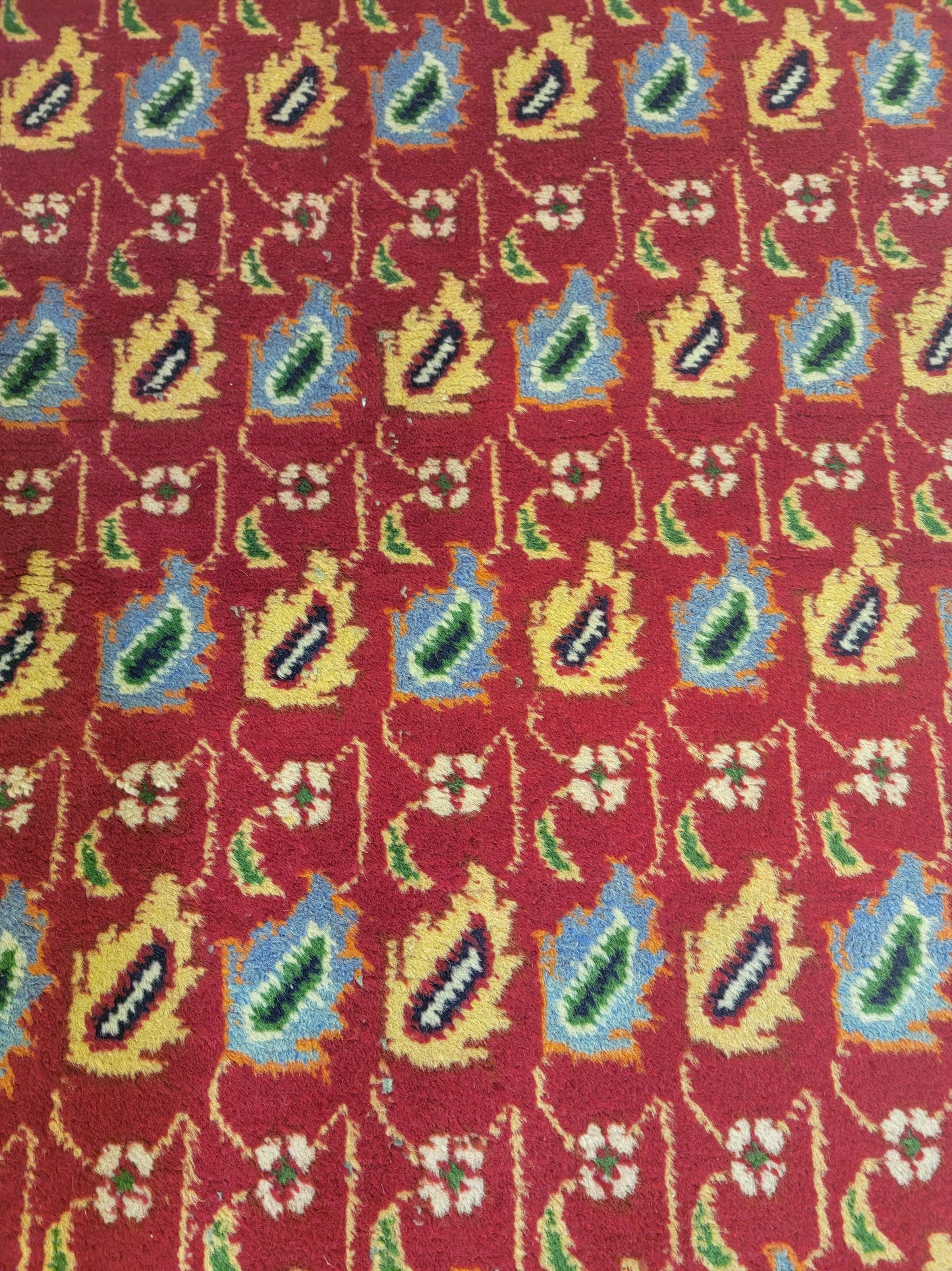 Hand-Knotted Wool Rug Tabriz 3'2" x 4'9"