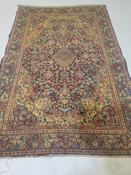 Hand-Knotted Wool Rug Kerman Rahvar
