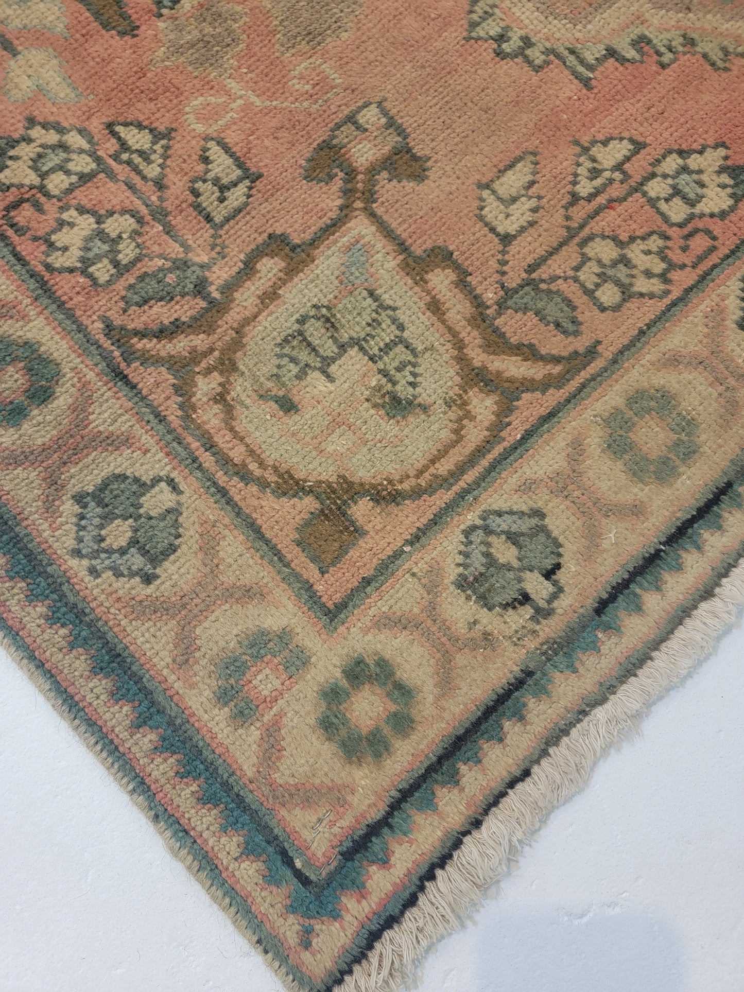 Hand-Knotted Wool Rug Tabriz 3'4" x 4'6"