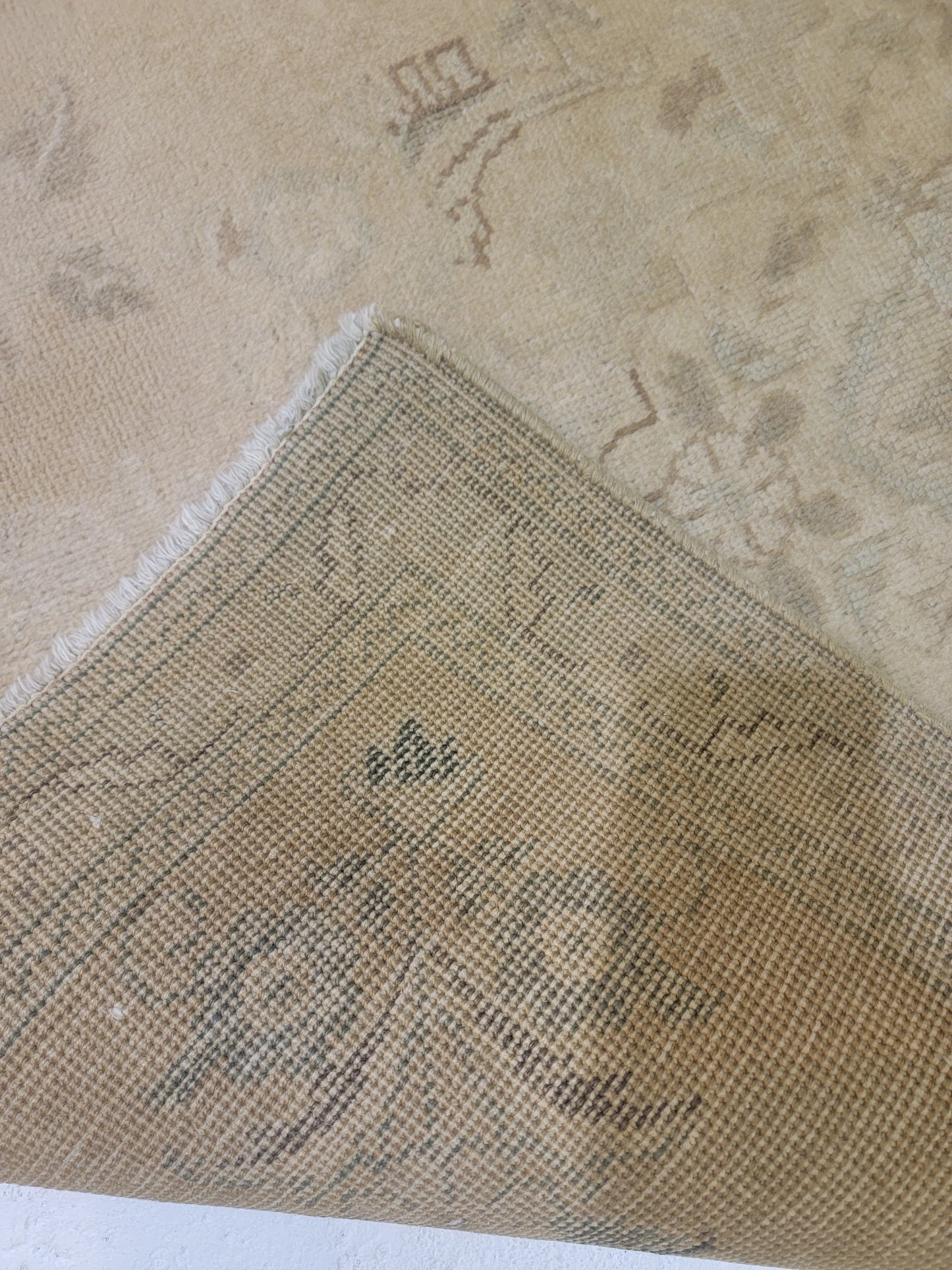 Hand-Knotted Wool Rug Tabriz 3'3" x 4'7"