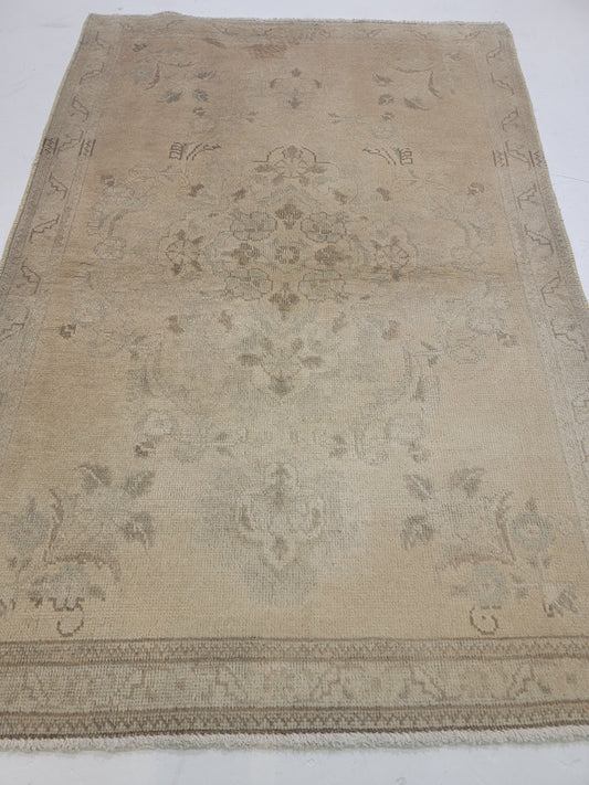 Hand-Knotted Wool Rug Tabriz 3'4" x 4'10"