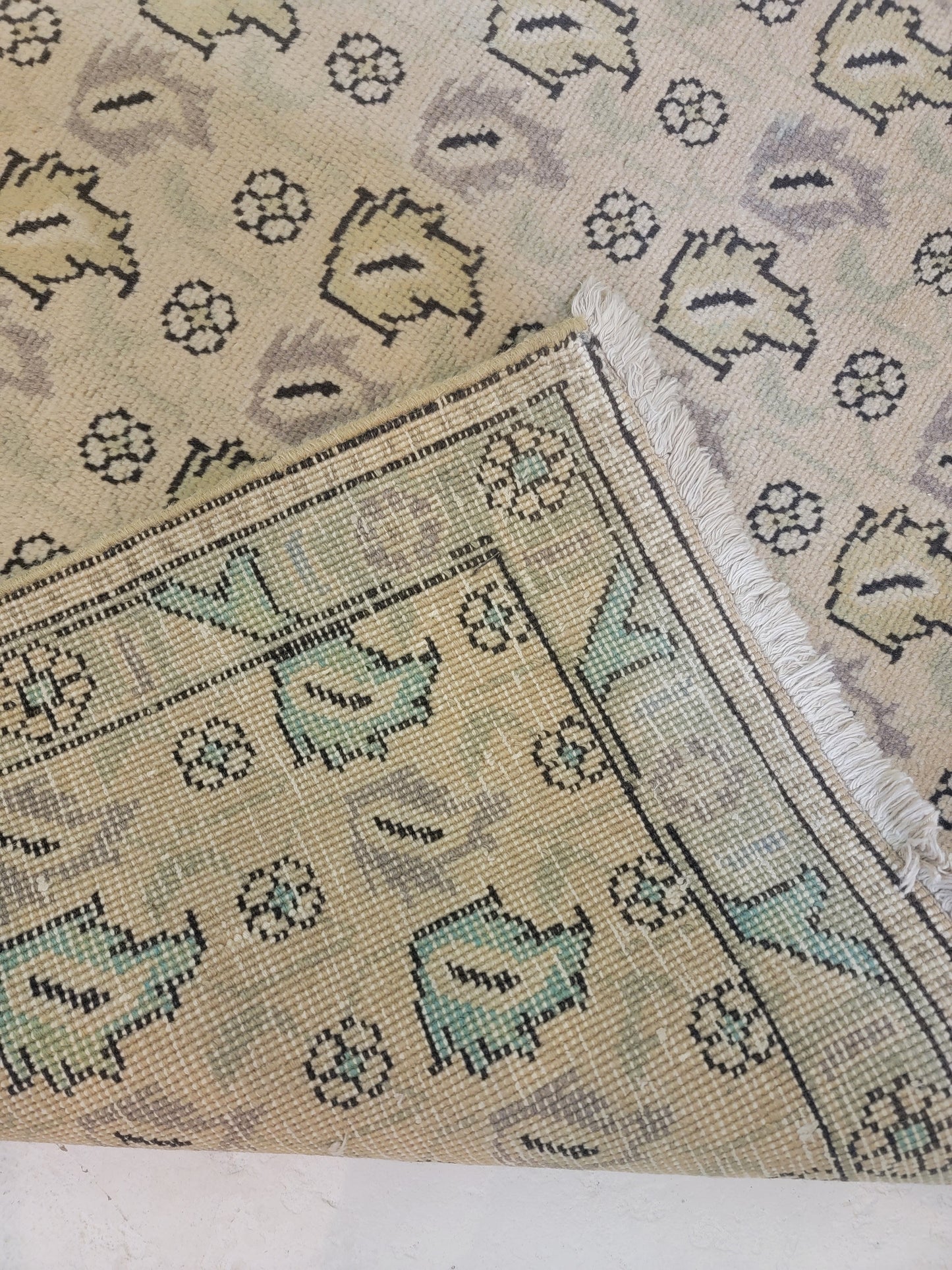 Hand-Knotted Wool Rug 3'3" x 4'6"