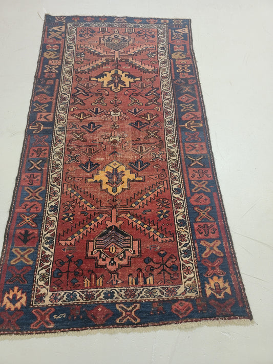 Hand-Knotted Wool Rug Heriz Karajeh 3'1" x 5'9"