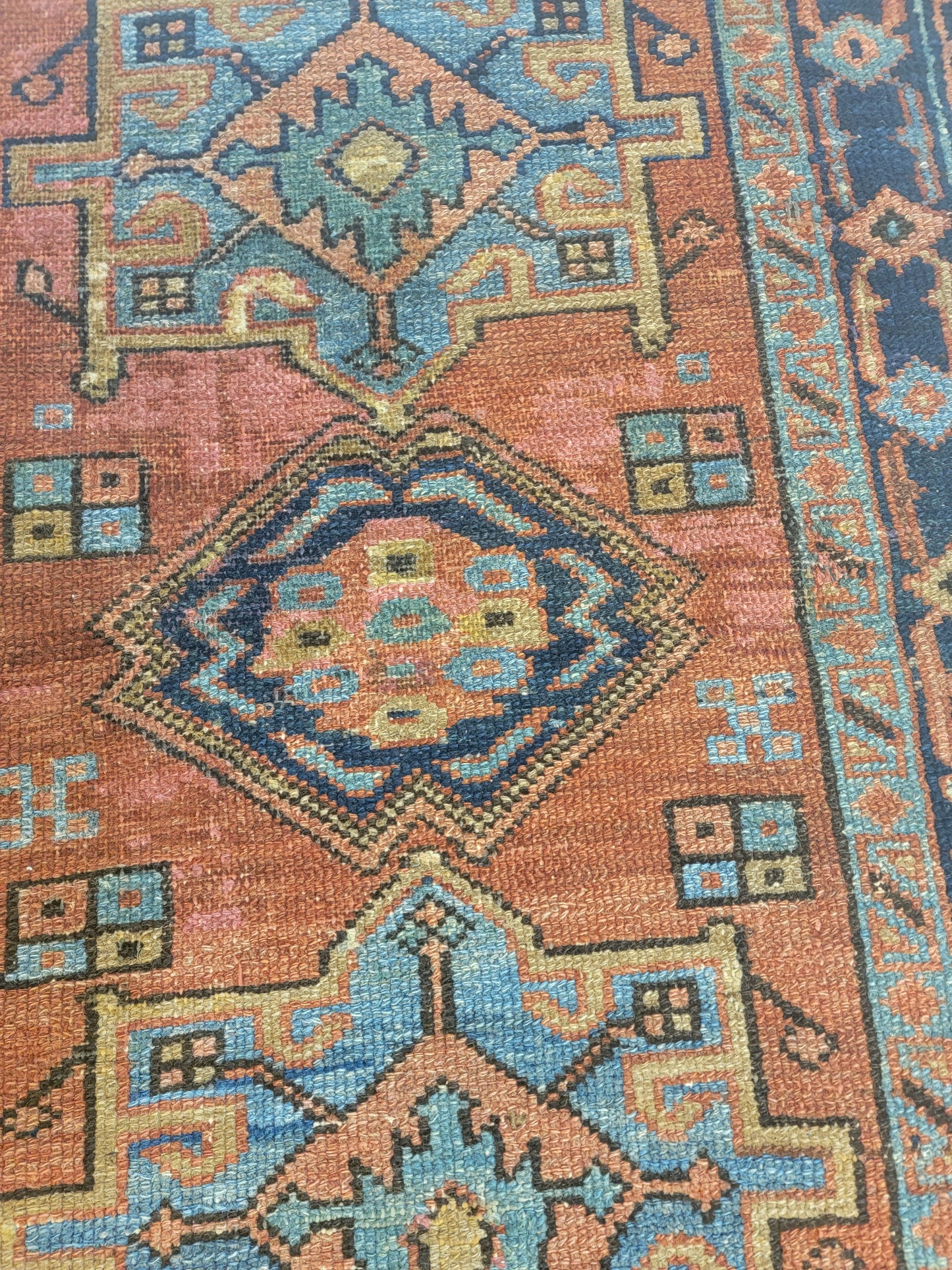 Hand-Knotted Wool Rug Heriz Karajeh 2'9" x 4'2"