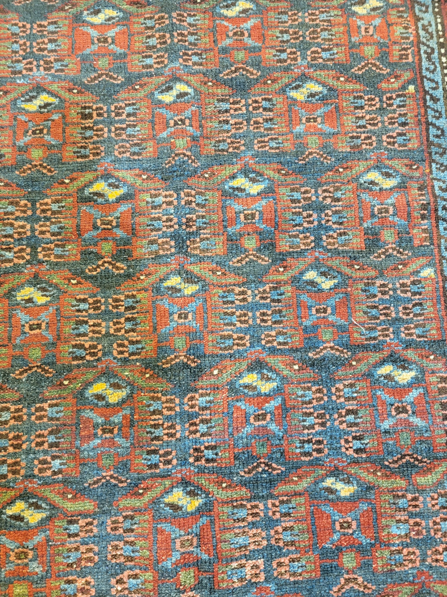 Antique Hand-Knotted Wool Malayer Collectible 4'2" x 6'8"